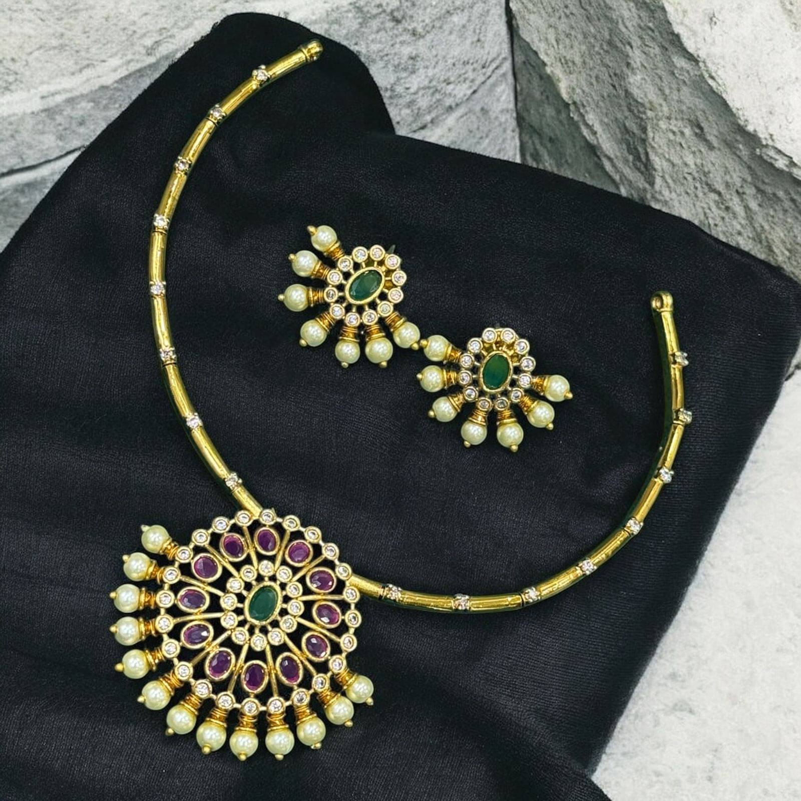     			KC JEWELS Multi Color Brass Necklace Set ( Pack of 1 )
