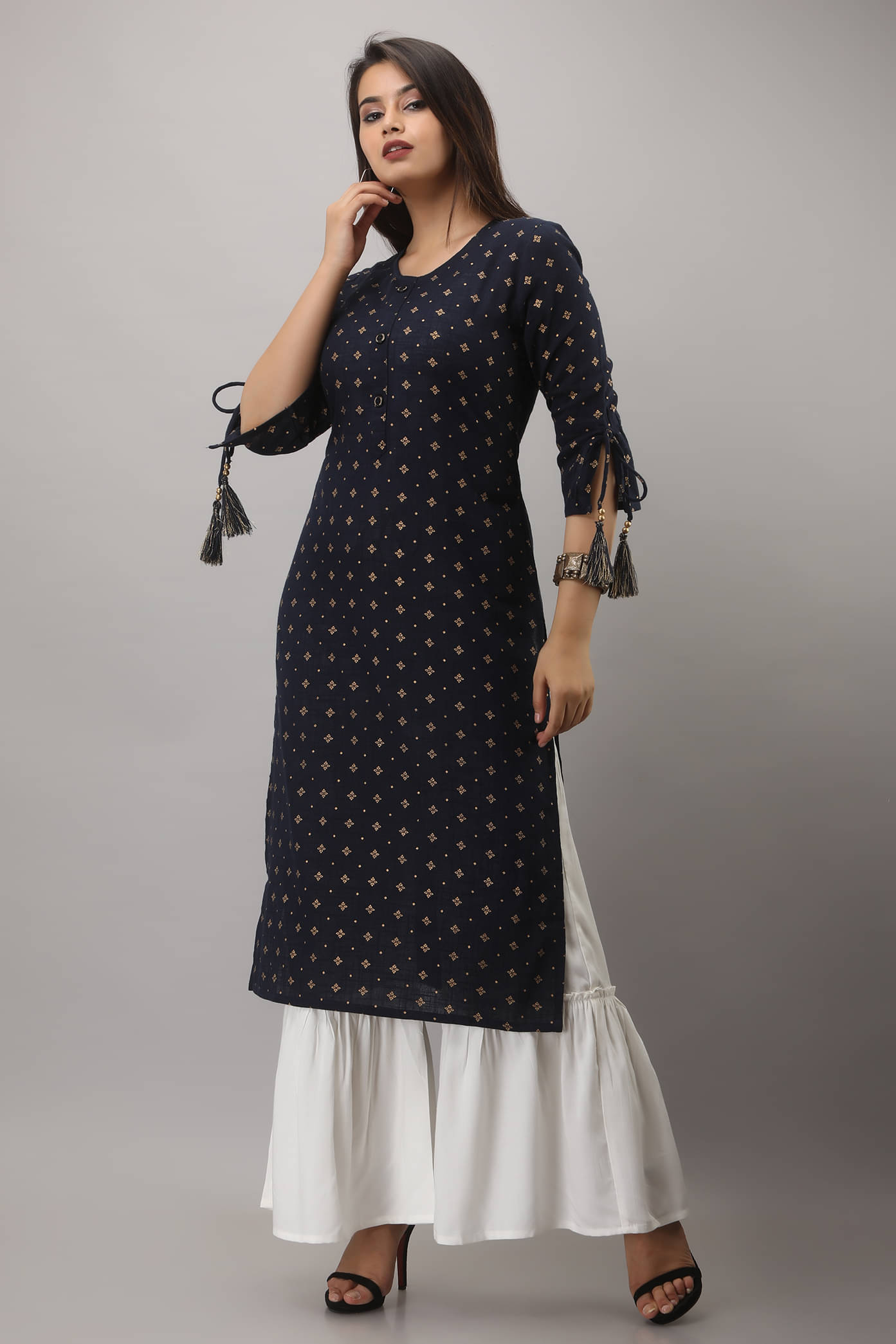     			MAUKA Women Rayon Printed Straight Kurti With Sharara And Gharara ( Blue )