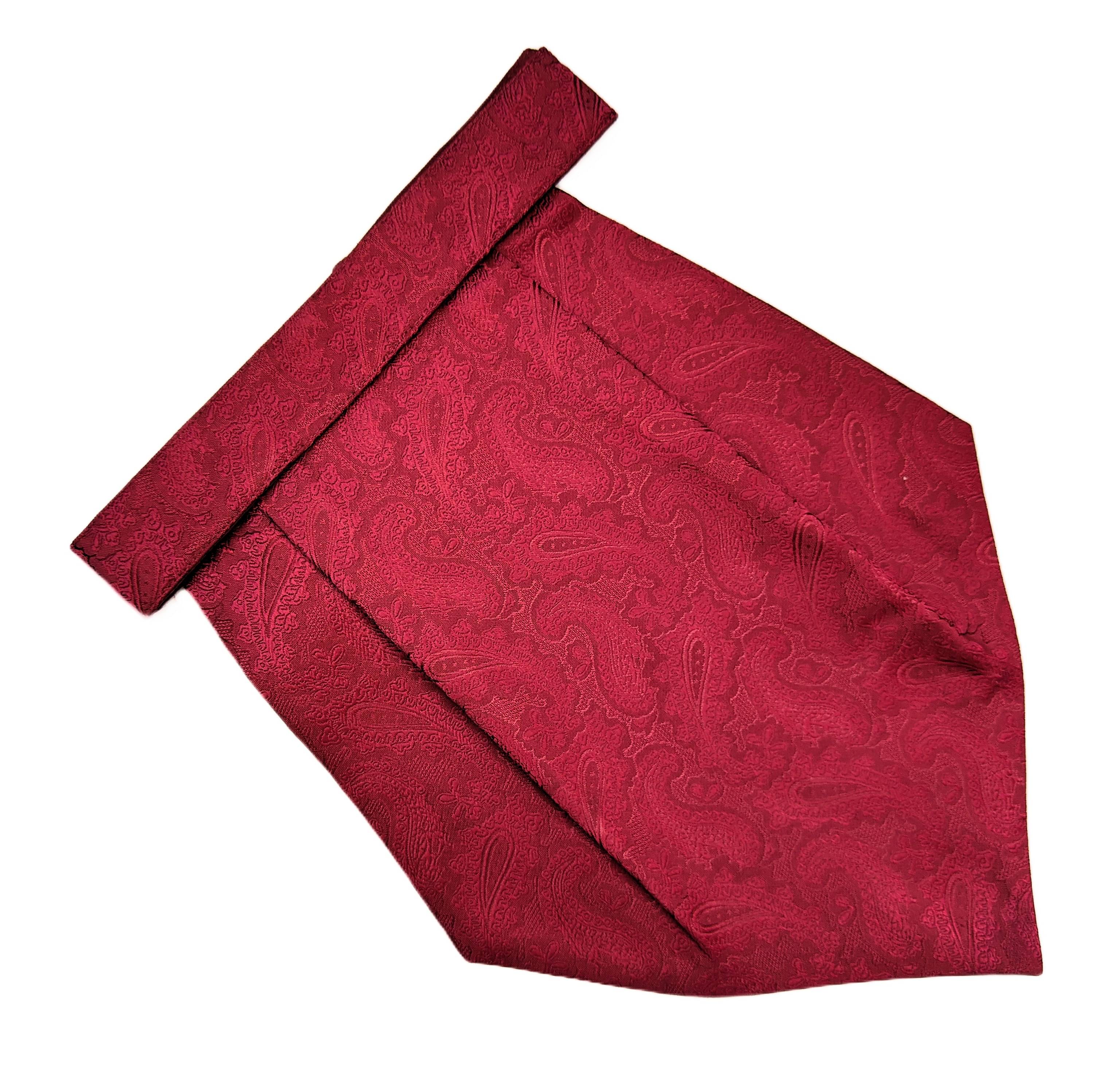 Voici Maroon Paisley Micro Fiber Cravats     			Voici Maroon Paisley Micro Fiber Cravats