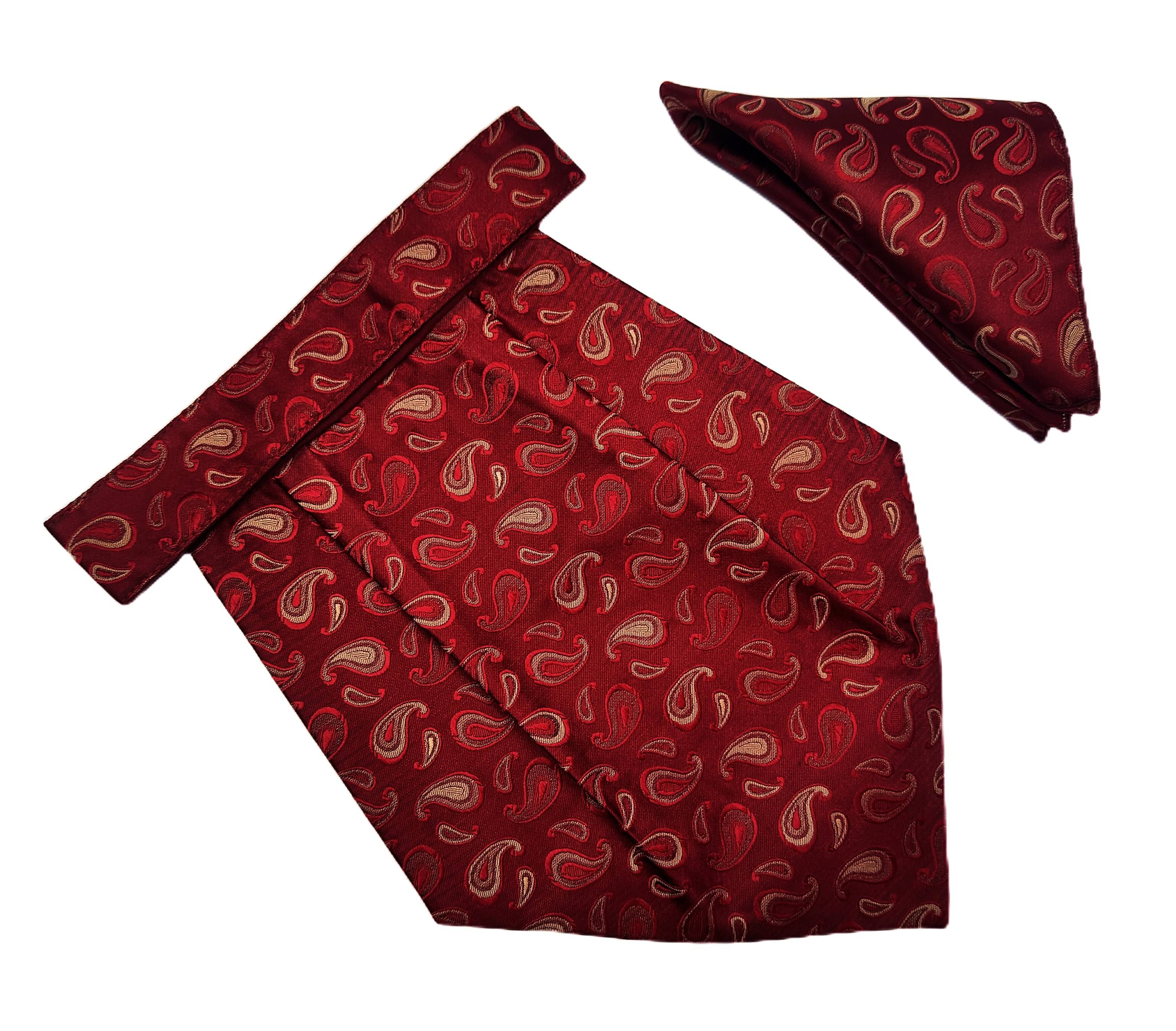 Voici Maroon Paisley Micro Fiber Combo     			Voici Maroon Paisley Micro Fiber Combo
