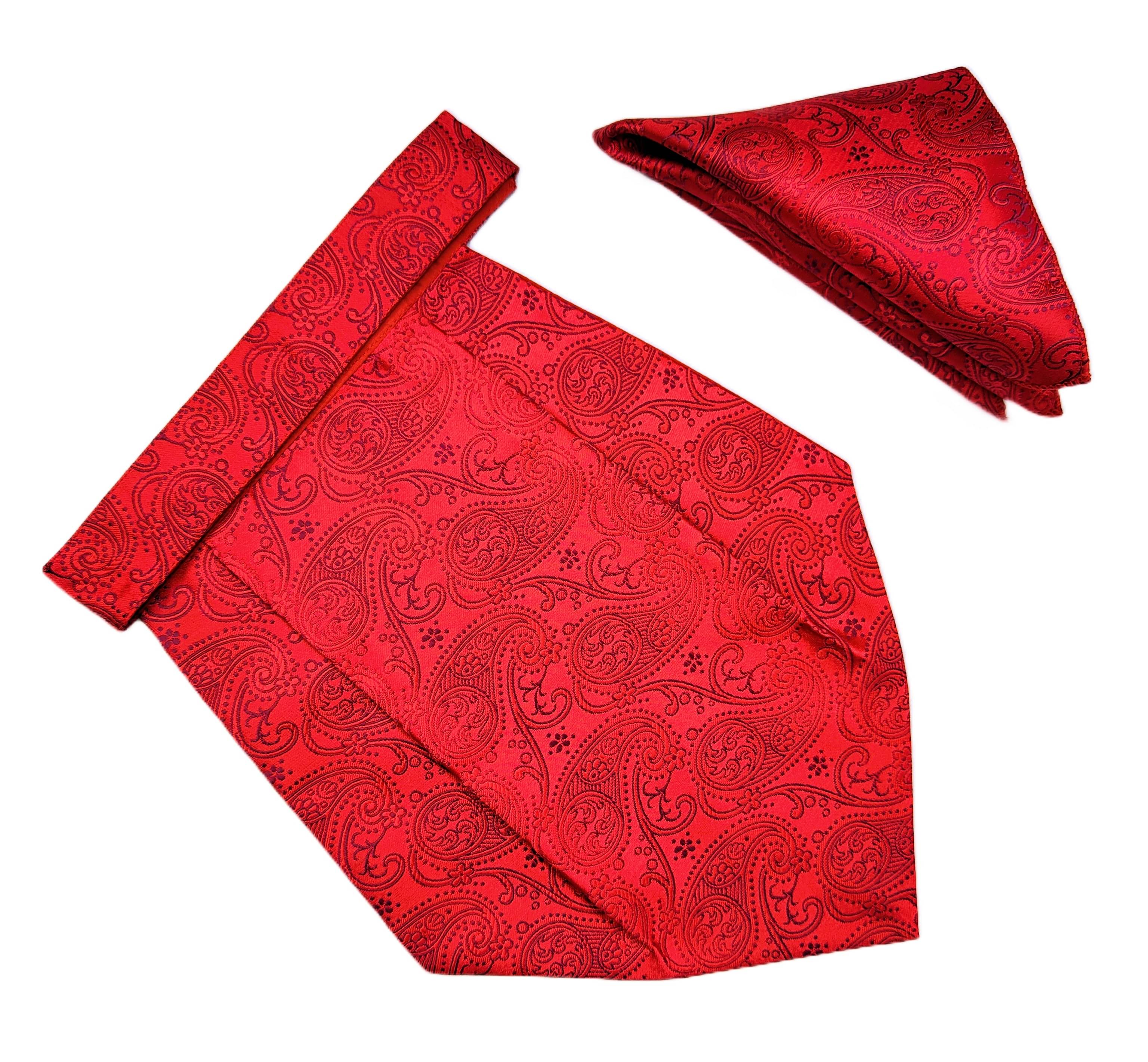 Voici Red Paisley Micro Fiber Combo     			Voici Red Paisley Micro Fiber Combo