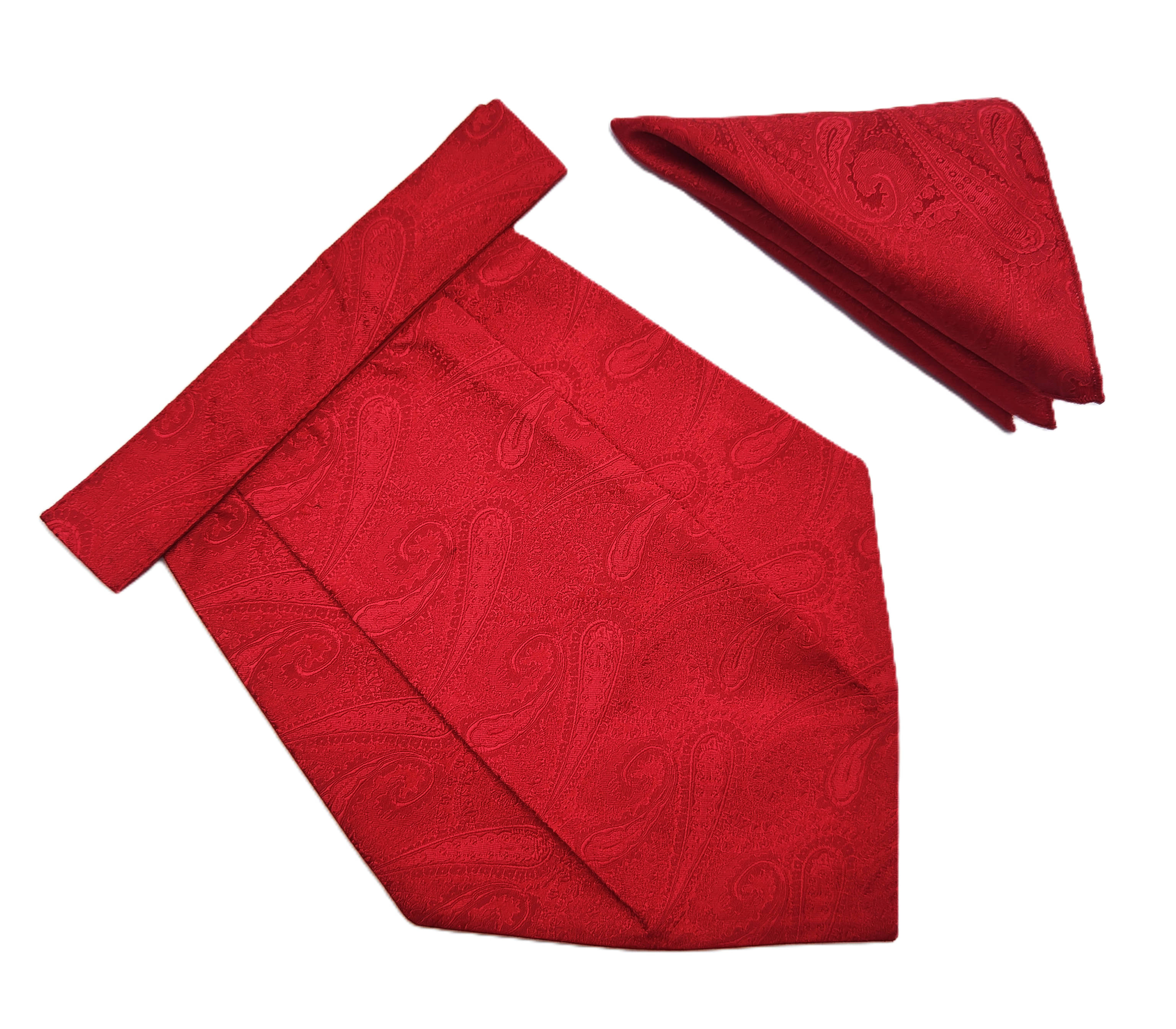     			Voici Red Paisley Micro Fiber Combo