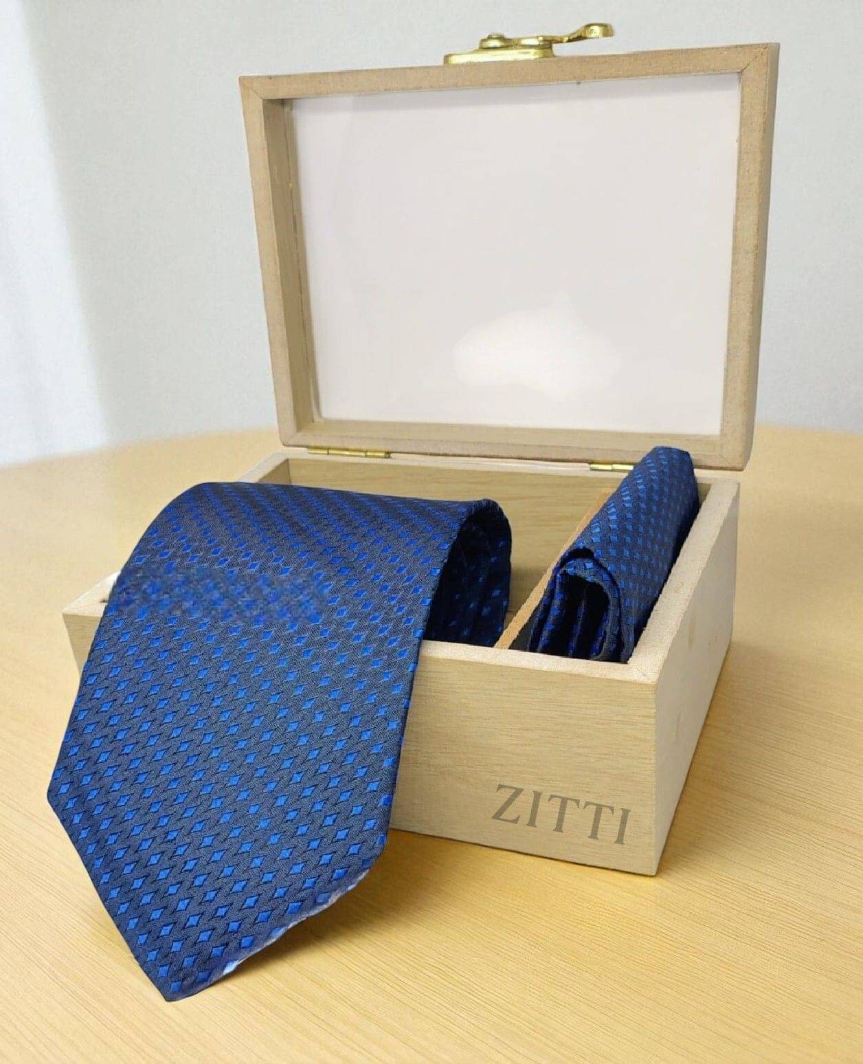     			ZITTI Navy Abstract Silk Combo