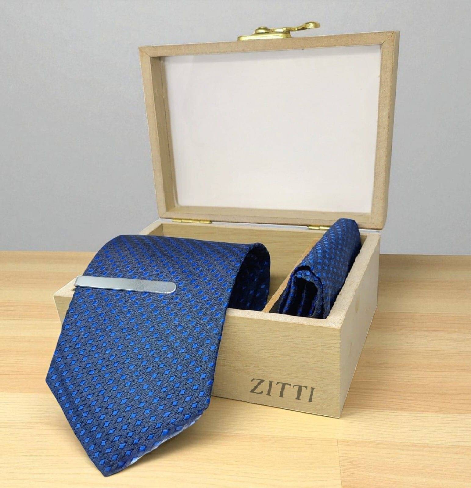     			ZITTI Navy Abstract Silk Combo
