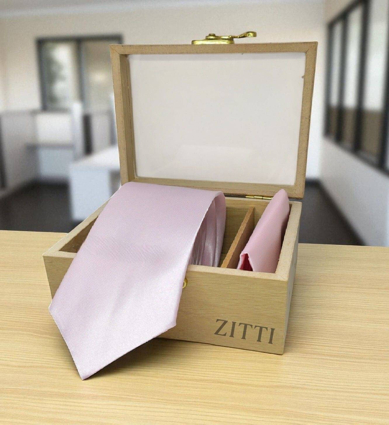     			ZITTI Pink Plain Silk Combo