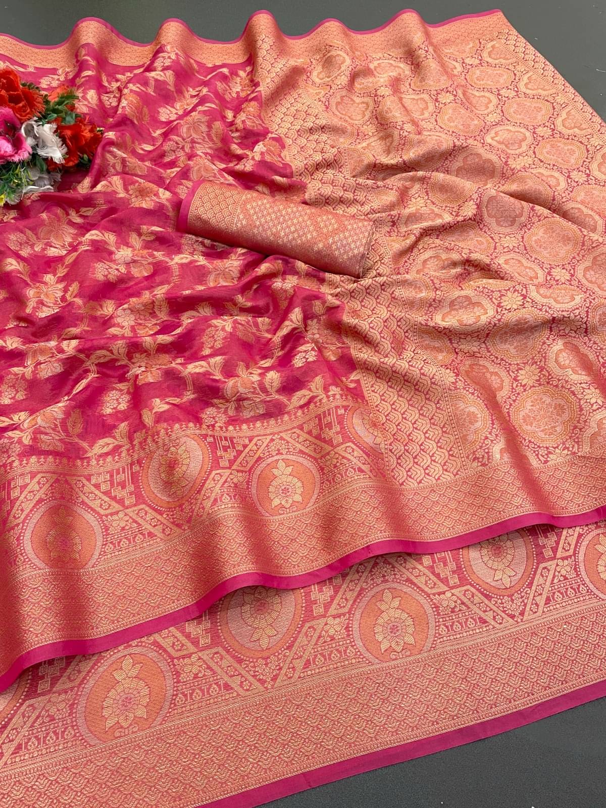 INDIAN SILKS Organza Printed Regular Saree With Unstitched Blouse Piece ( Pink ) INDIAN SILKS Organza Printed Regular Saree With Unstitched Blouse Piece ( Pink )