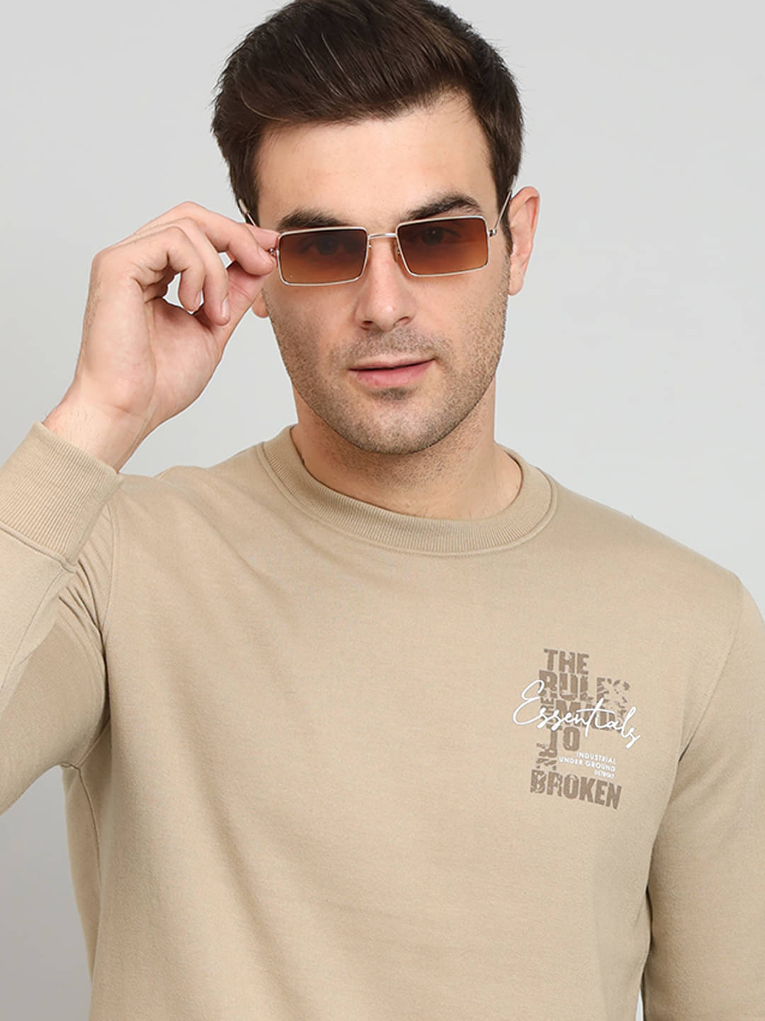     			OAKWYN Fleece Round Neck Men's Sweatshirt - Camel ( Pack of 1 )