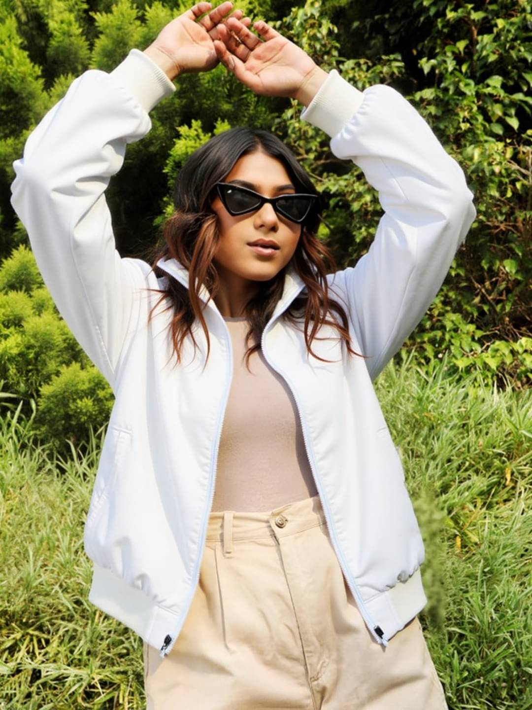     			THECLASSICTOGS - Polyester Blend White Bomber Jackets Pack of 1