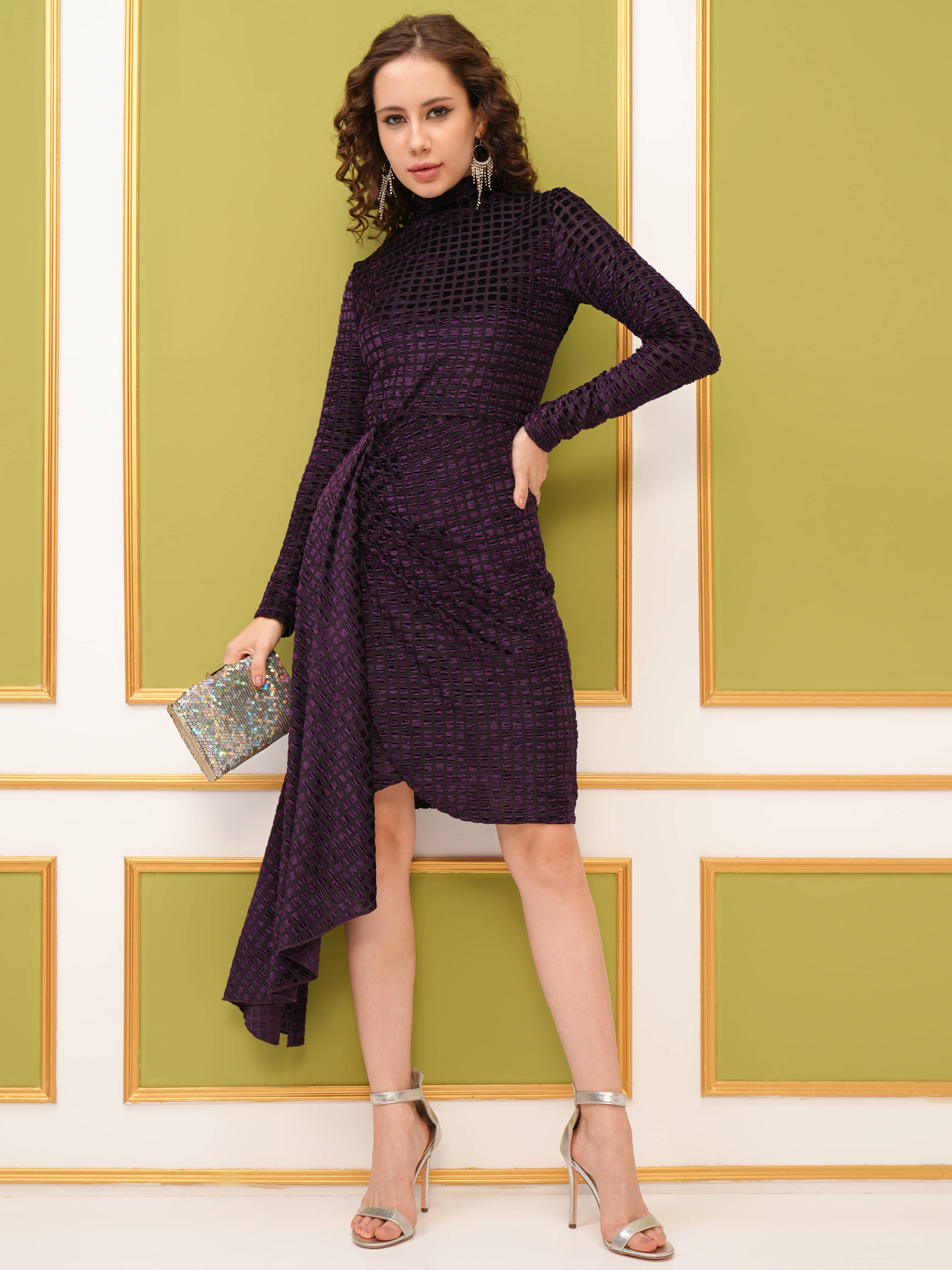     			Tokyo Talkies Women Polyester Blend Solid Fit & Flare Dress ( Purple )