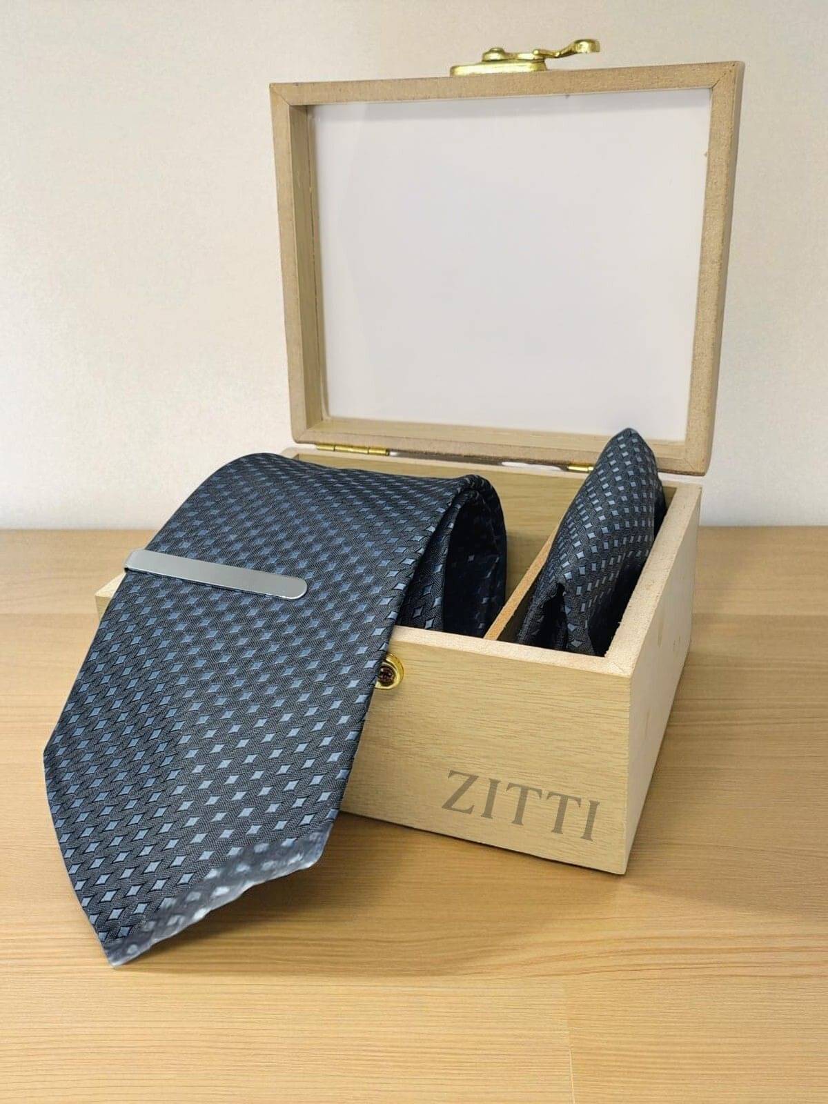     			ZITTI Gray Abstract Silk Combo