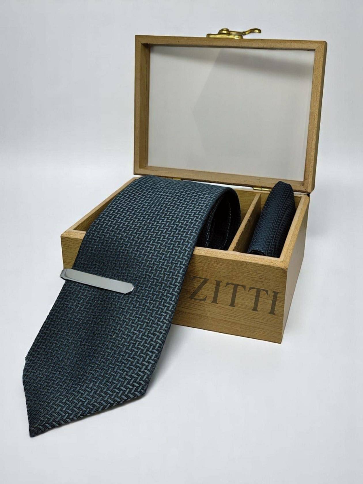     			ZITTI Gray Abstract Silk Combo