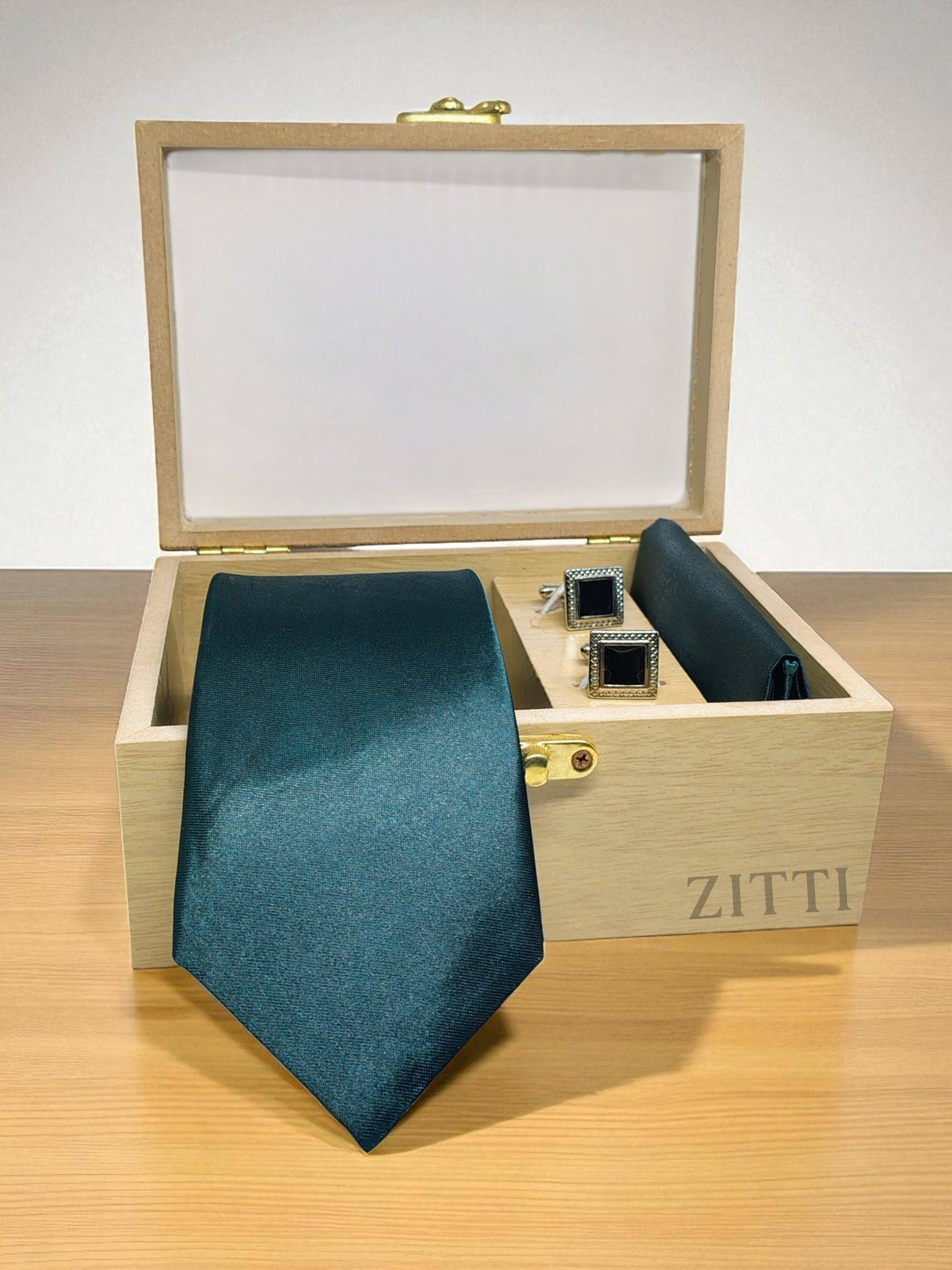    			ZITTI Green Plain Silk Combo