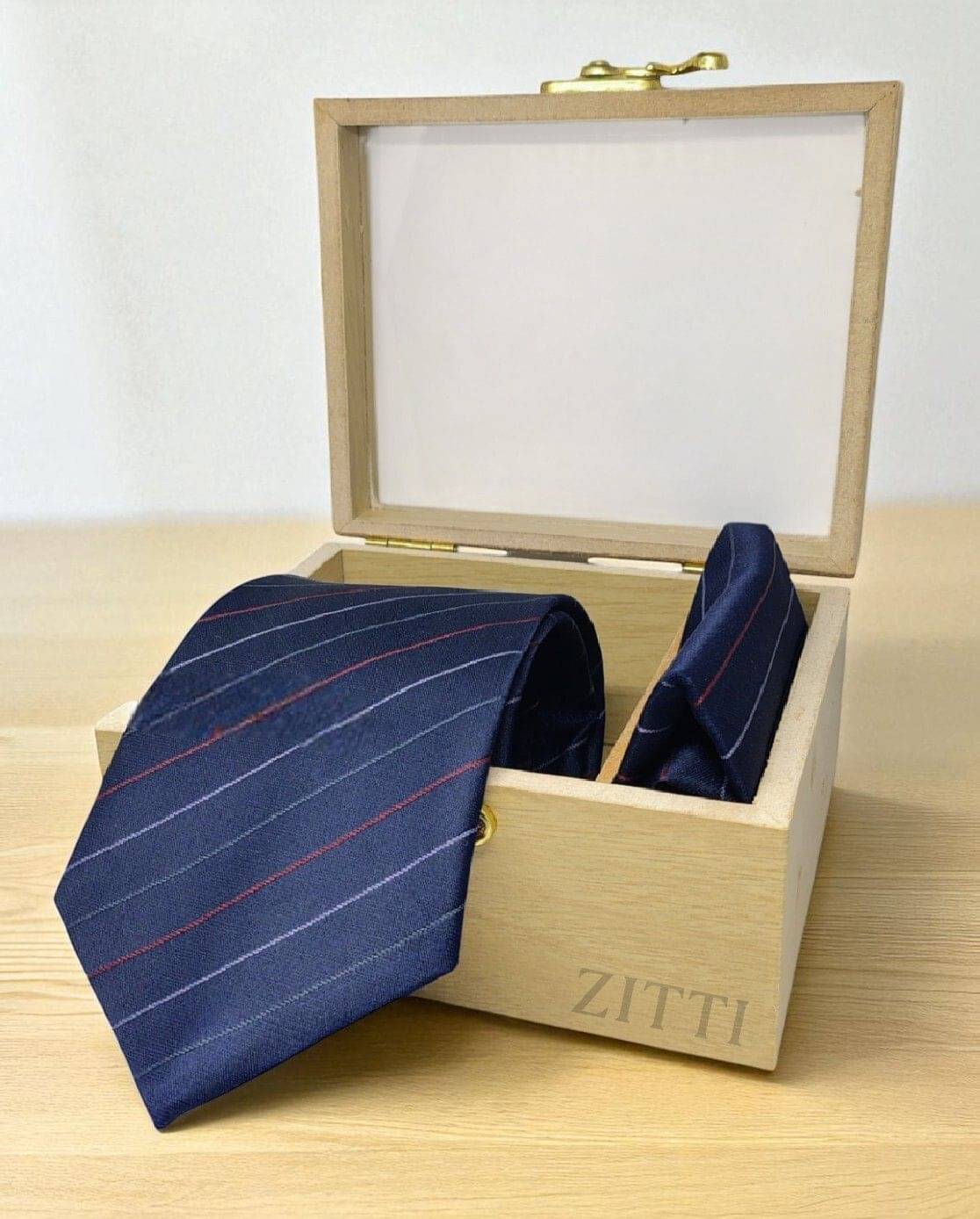     			ZITTI Navy Stripes Silk Combo