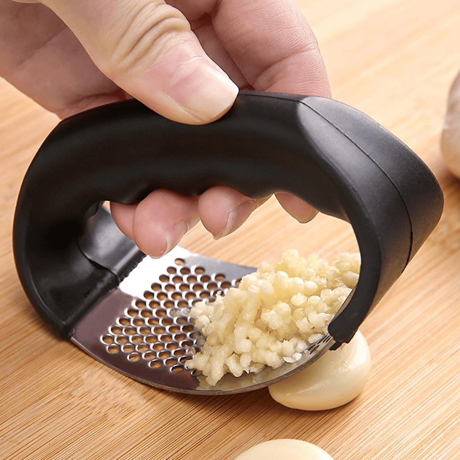 GLOWELL Garlic Press Steel Kitchen Press ( Pack of 1 ) GLOWELL Garlic Press Steel Kitchen Press ( Pack of 1 )