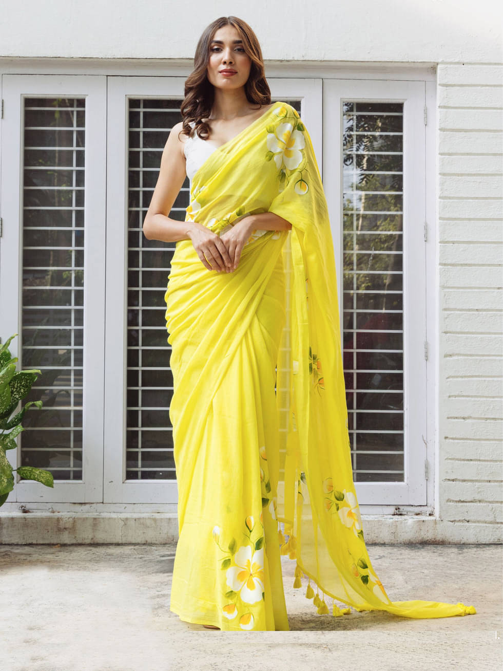     			KV Fashion Linen Printed Regular Saree With Unstitched Blouse Piece ( Yellow )