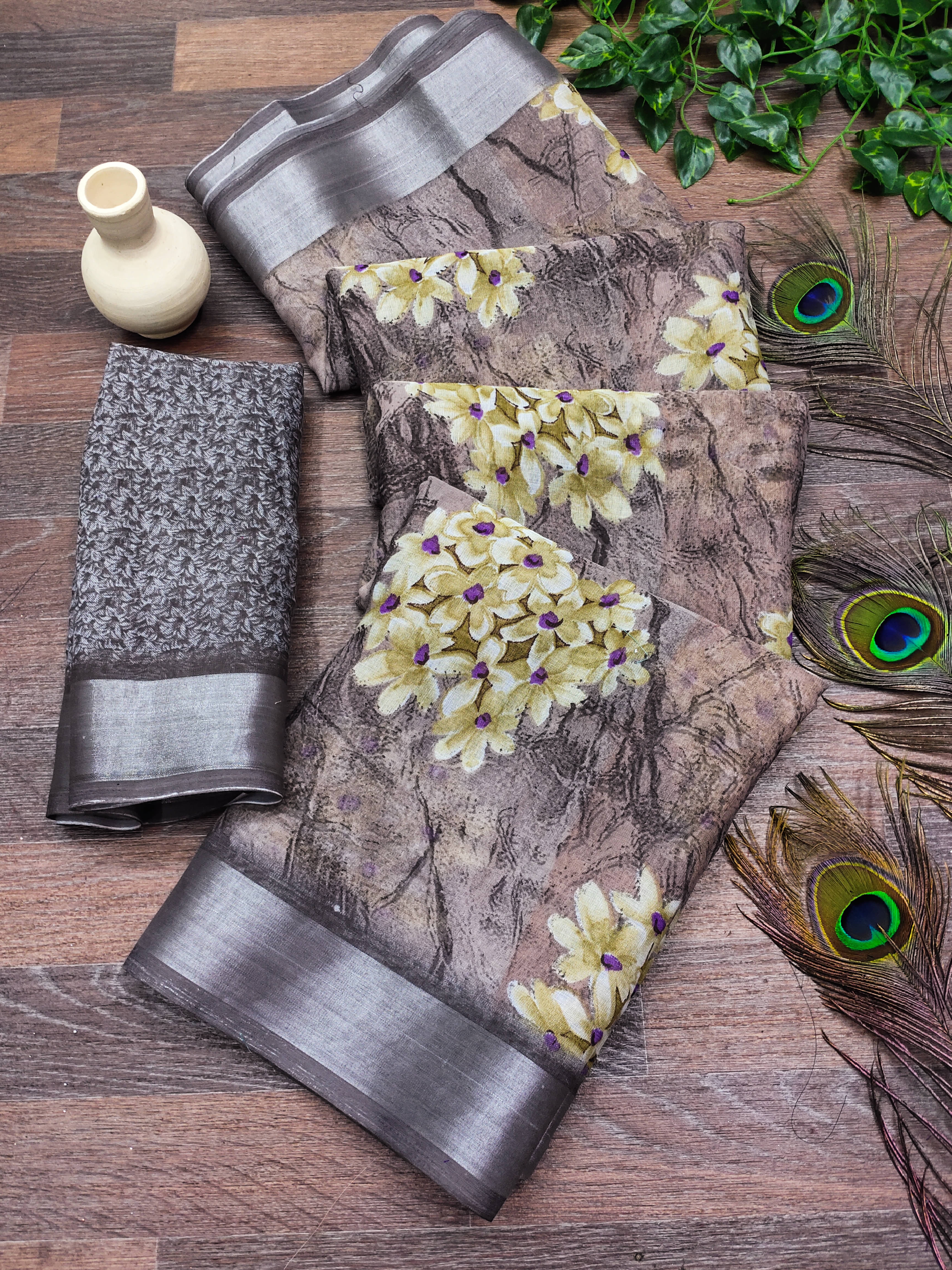 Kashvi Sarees Linen Printed Ilkal Saree With Unstitched Blouse Piece ( Coffee ) Kashvi Sarees Linen Printed Ilkal Saree With Unstitched Blouse Piece ( Coffee )