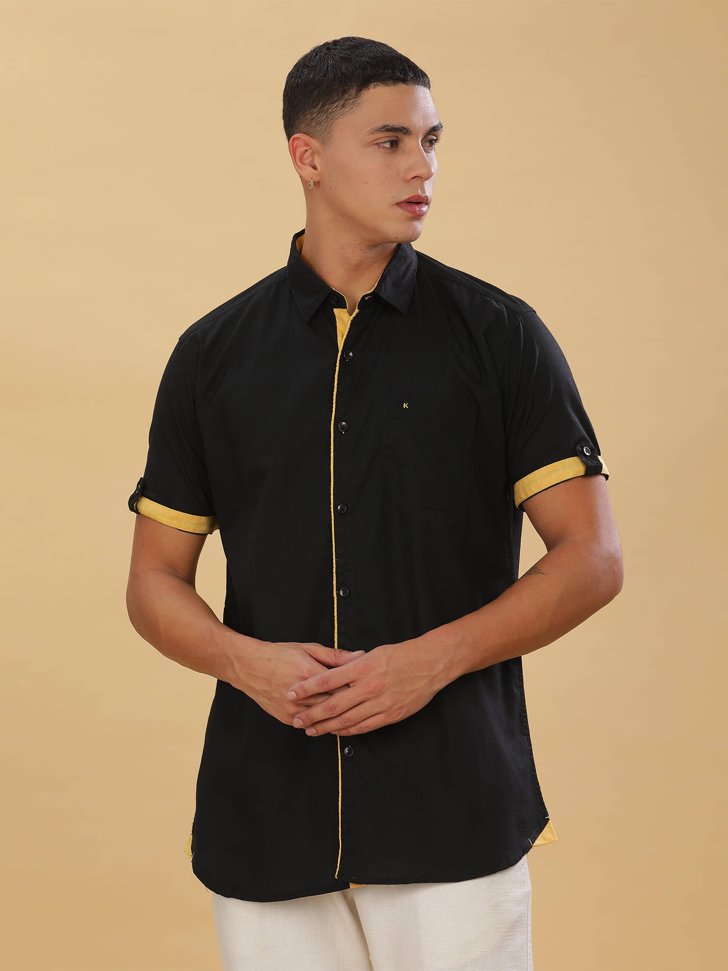     			Kuons Avenue Linen Regular Fit Solids Half Sleeves Men's Casual Shirt - Black ( Pack of 1 )