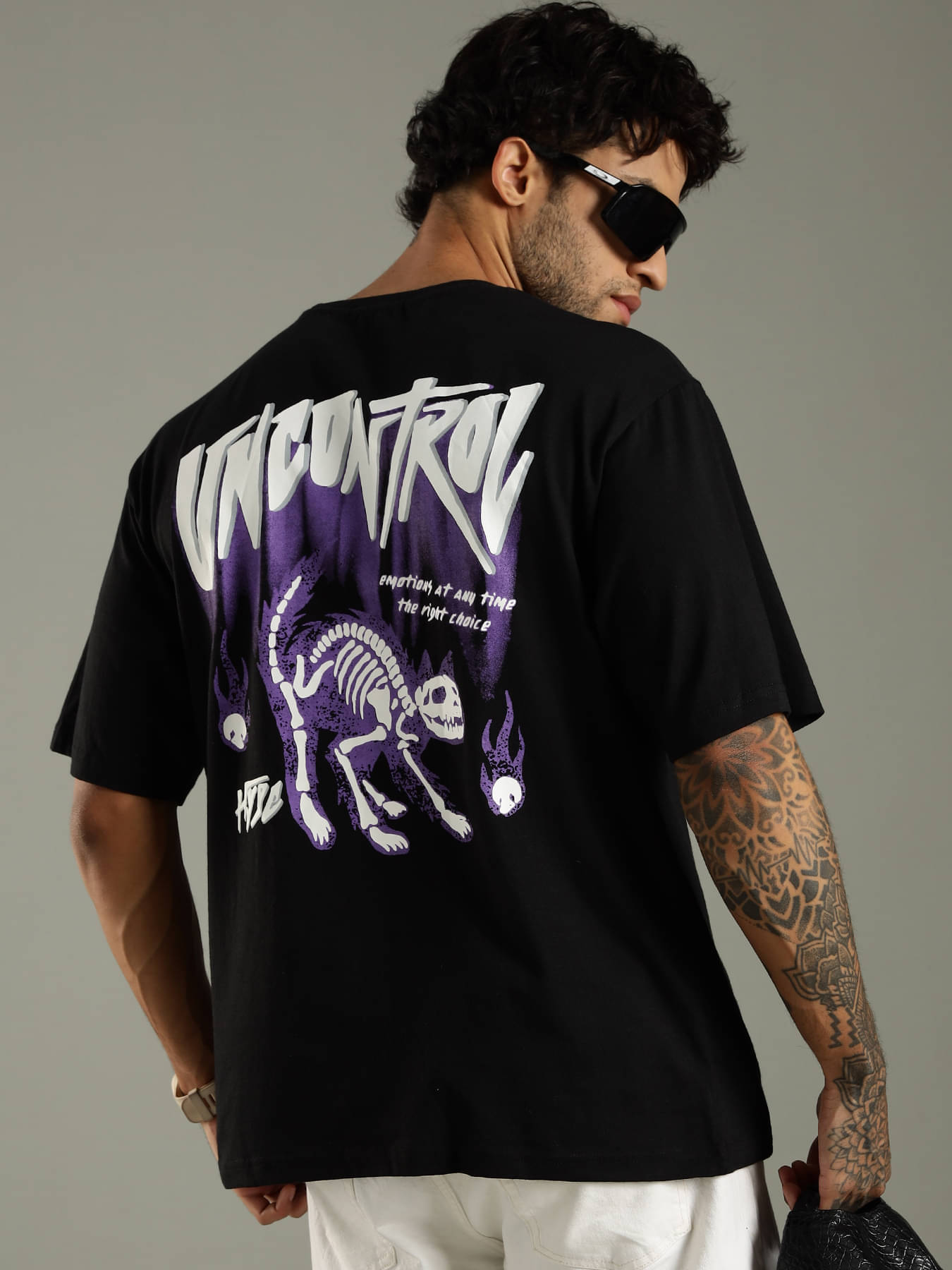 LEWEL Men Cotton Blend Oversized Fit Printed T-Shirt ( Black ) LEWEL Men Cotton Blend Oversized Fit Printed T-Shirt ( Black )