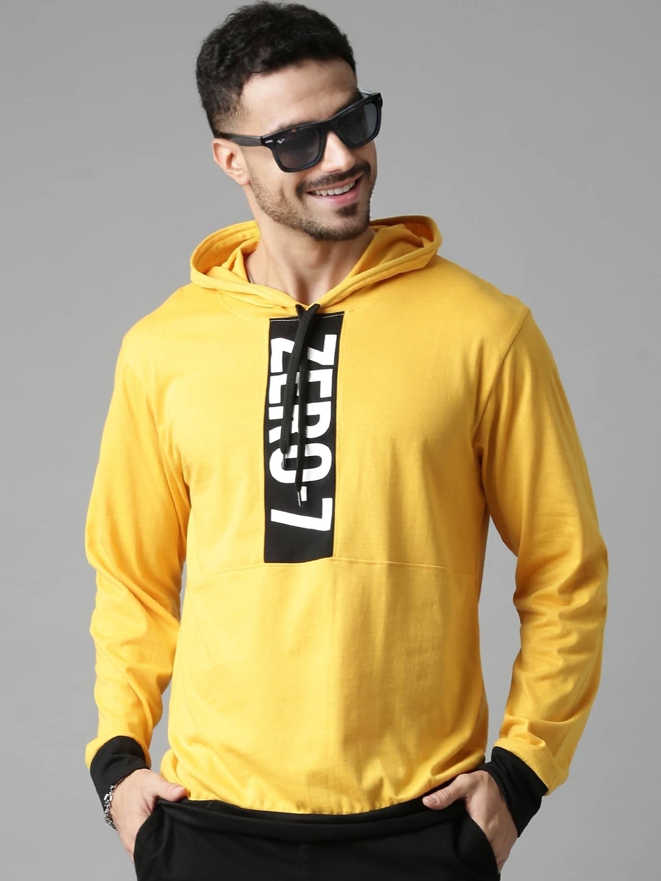 LEWEL Men Cotton Blend Regular Fit Printed T-Shirt ( Yellow )