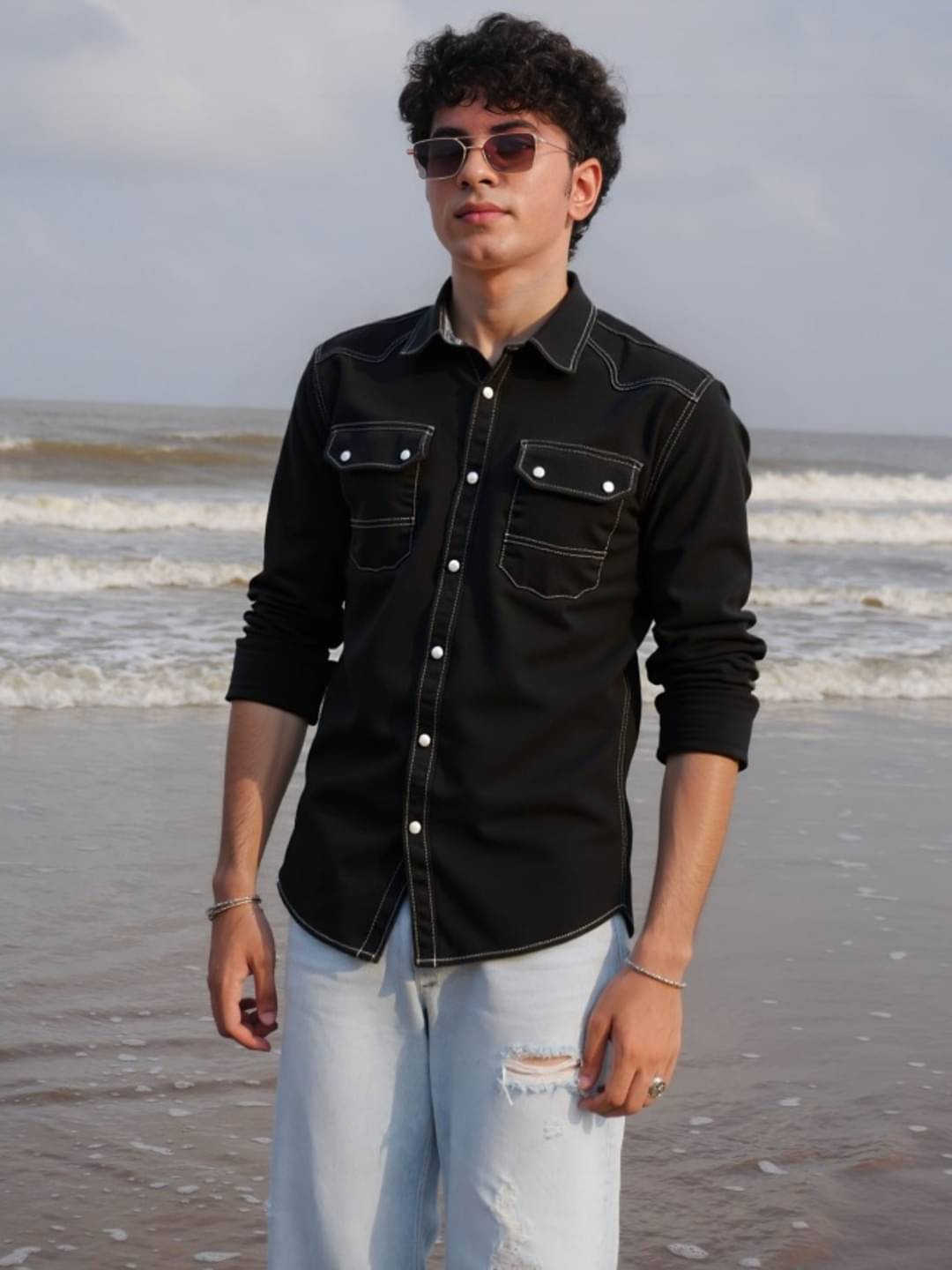     			MAYKR Denim Regular Fit Solids Full Sleeves Men's Casual Shirt - Black ( Pack of 1 )