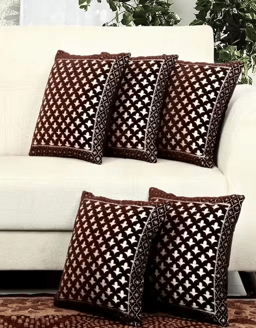 R2H2 - Pack of 5 Velvet Abstract Regular Pillow Cover ( 40.64 cm(16) x 40.64 cm(16) ) - Maroon     			R2H2 - Pack of 5 Velvet Abstract Regular Pillow Cover ( 40.64 cm(16) x 40.64 cm(16) ) - Maroon