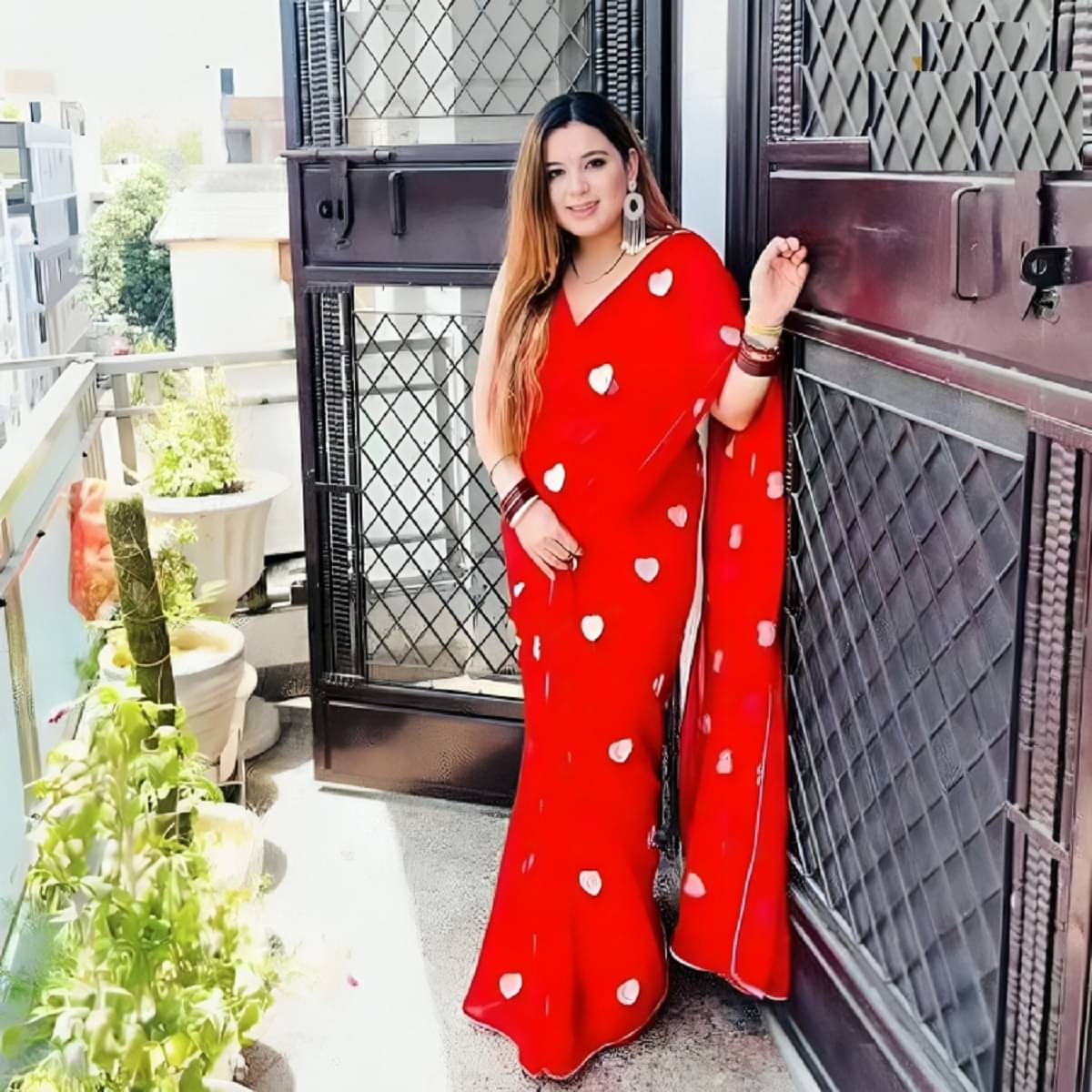     			SATVASHIV Georgette Embroidered Regular Saree With Unstitched Blouse Piece ( Red )
