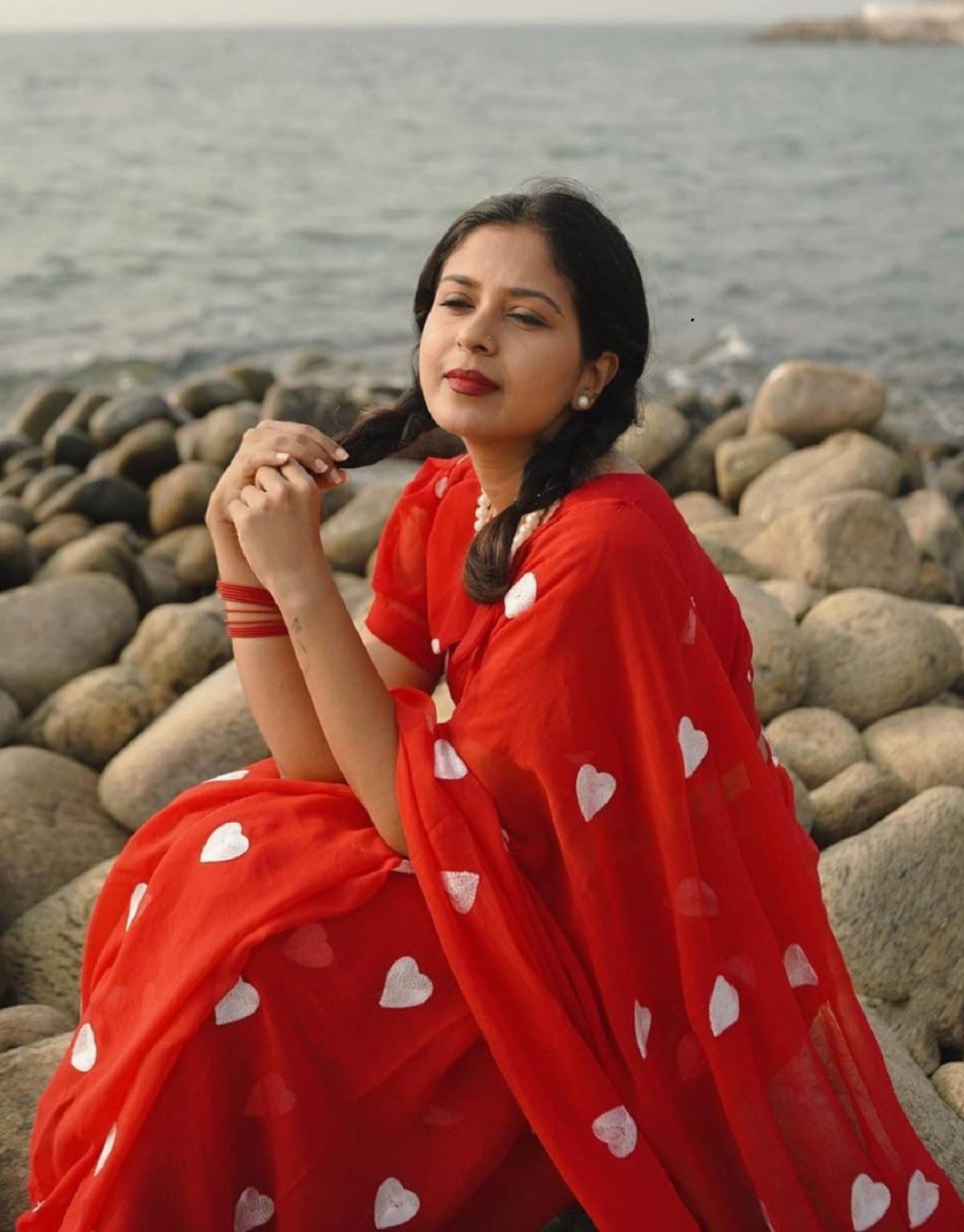     			SATVASHIV Georgette Embroidered Regular Saree With Unstitched Blouse Piece ( Red )