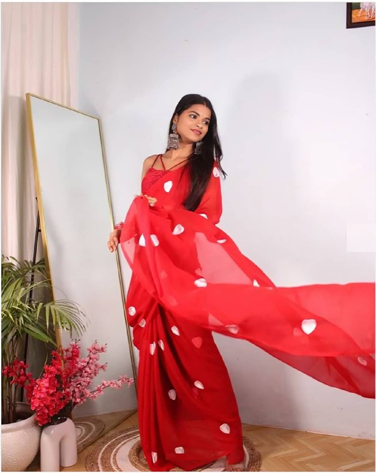     			SATVASHIV Georgette Embroidered Regular Saree With Unstitched Blouse Piece ( Red )