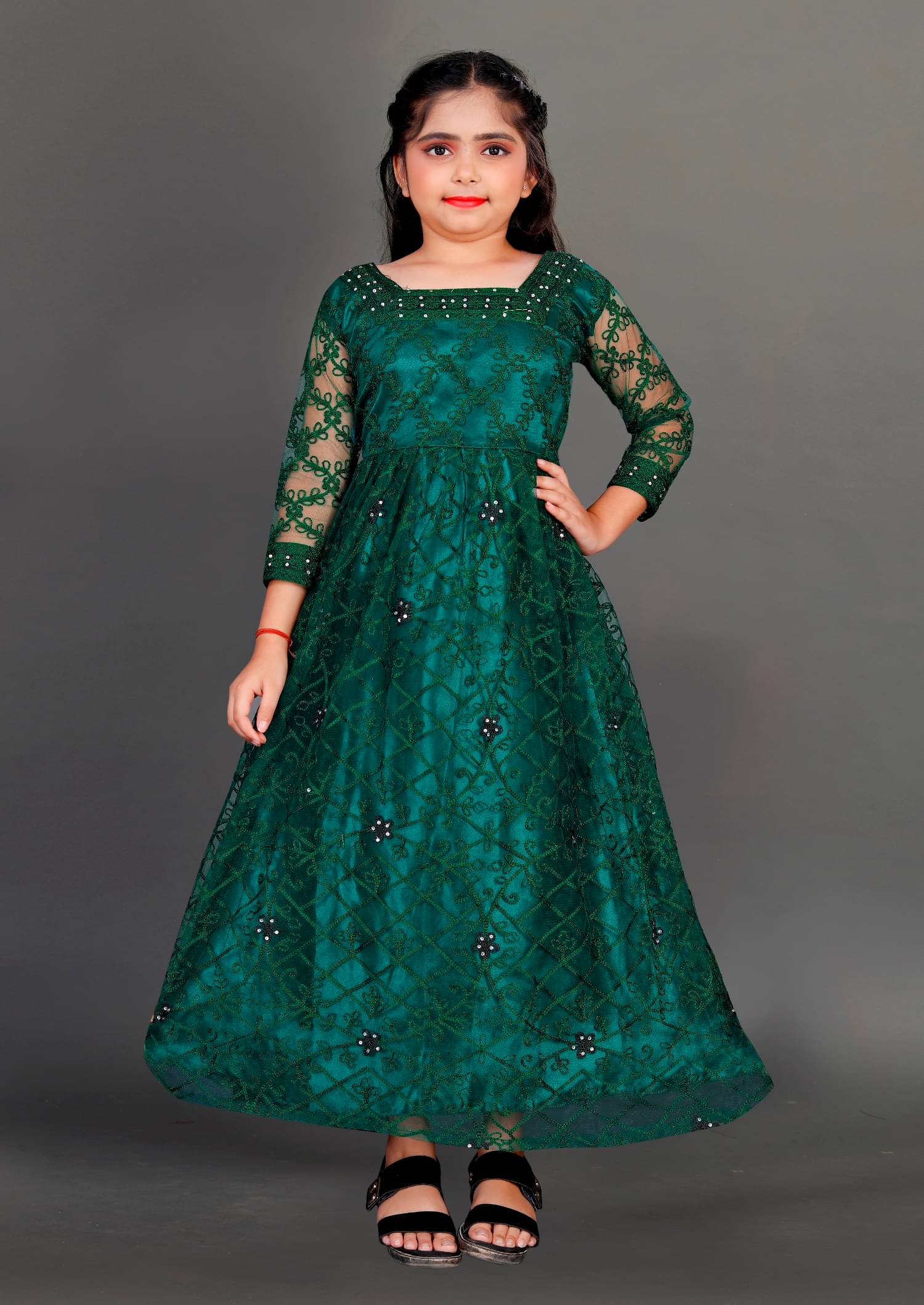 SATVASHIV Net Gown For Girls ( Pack of 1 , Green ) SATVASHIV Net Gown For Girls ( Pack of 1 , Green )