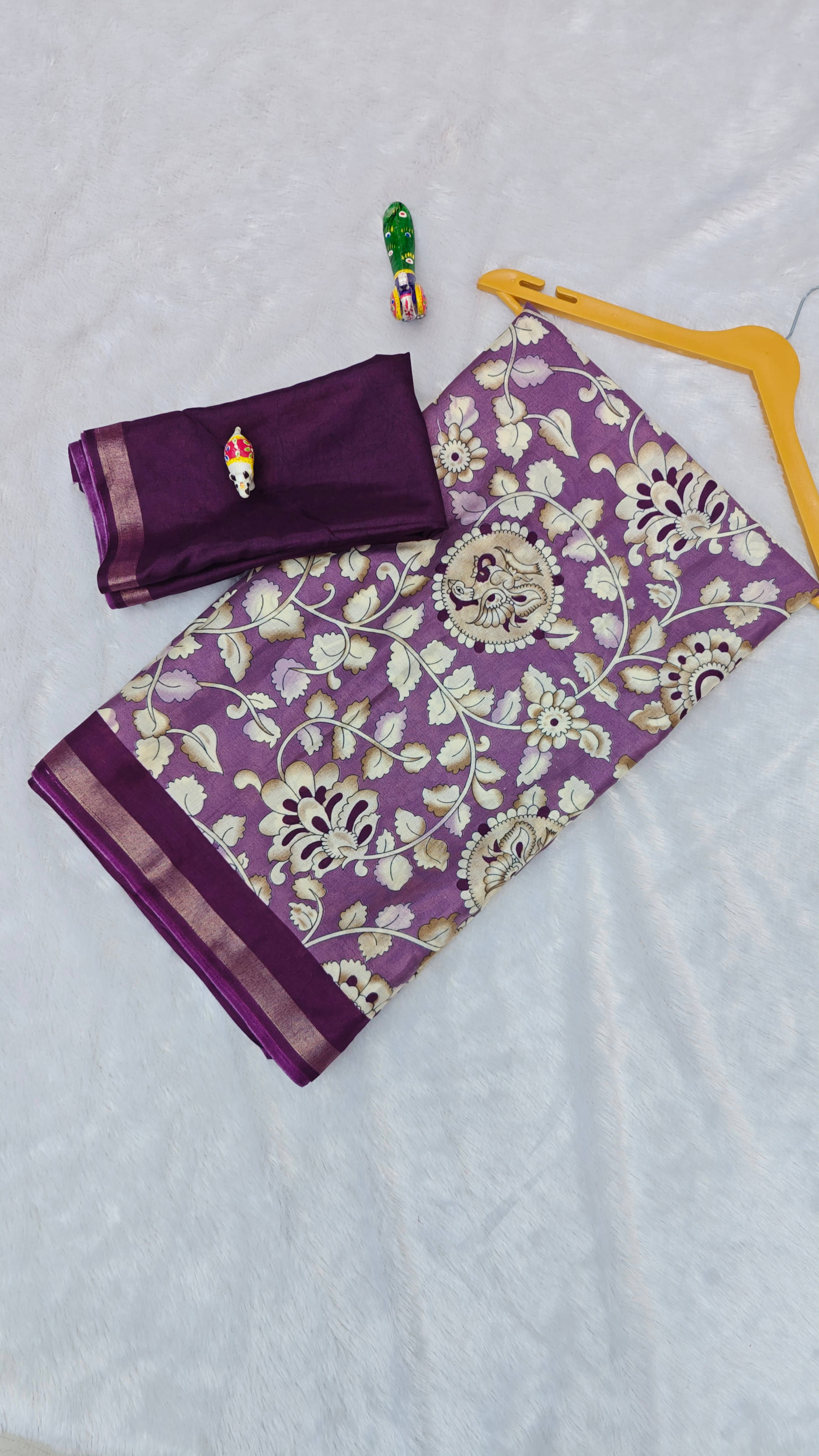     			SHIRODHARI Cotton Blend Printed Sambalpuri Saree With Unstitched Blouse Piece ( Lavender )