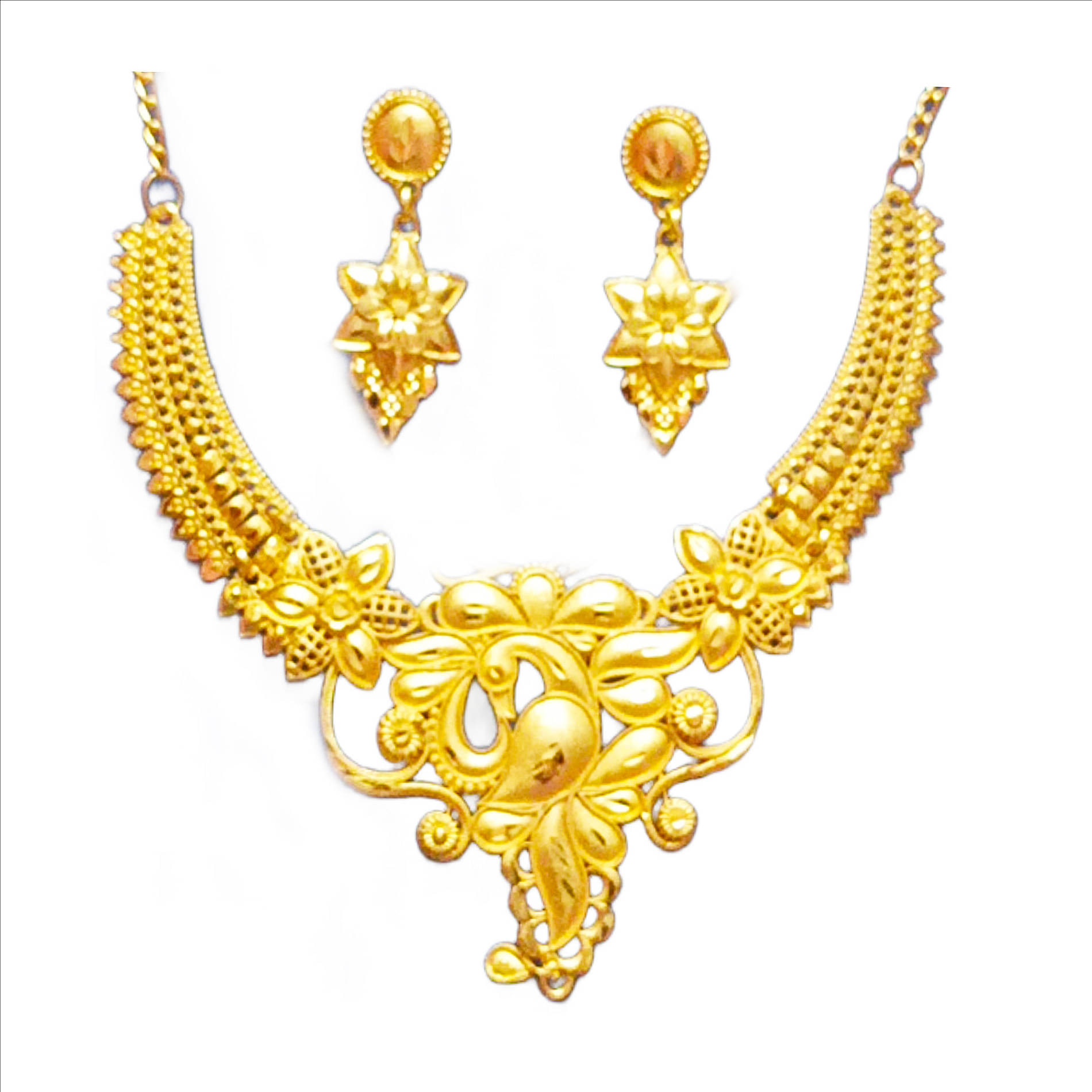     			Xalence Golden Alloy Necklace Set ( Pack of 1 )