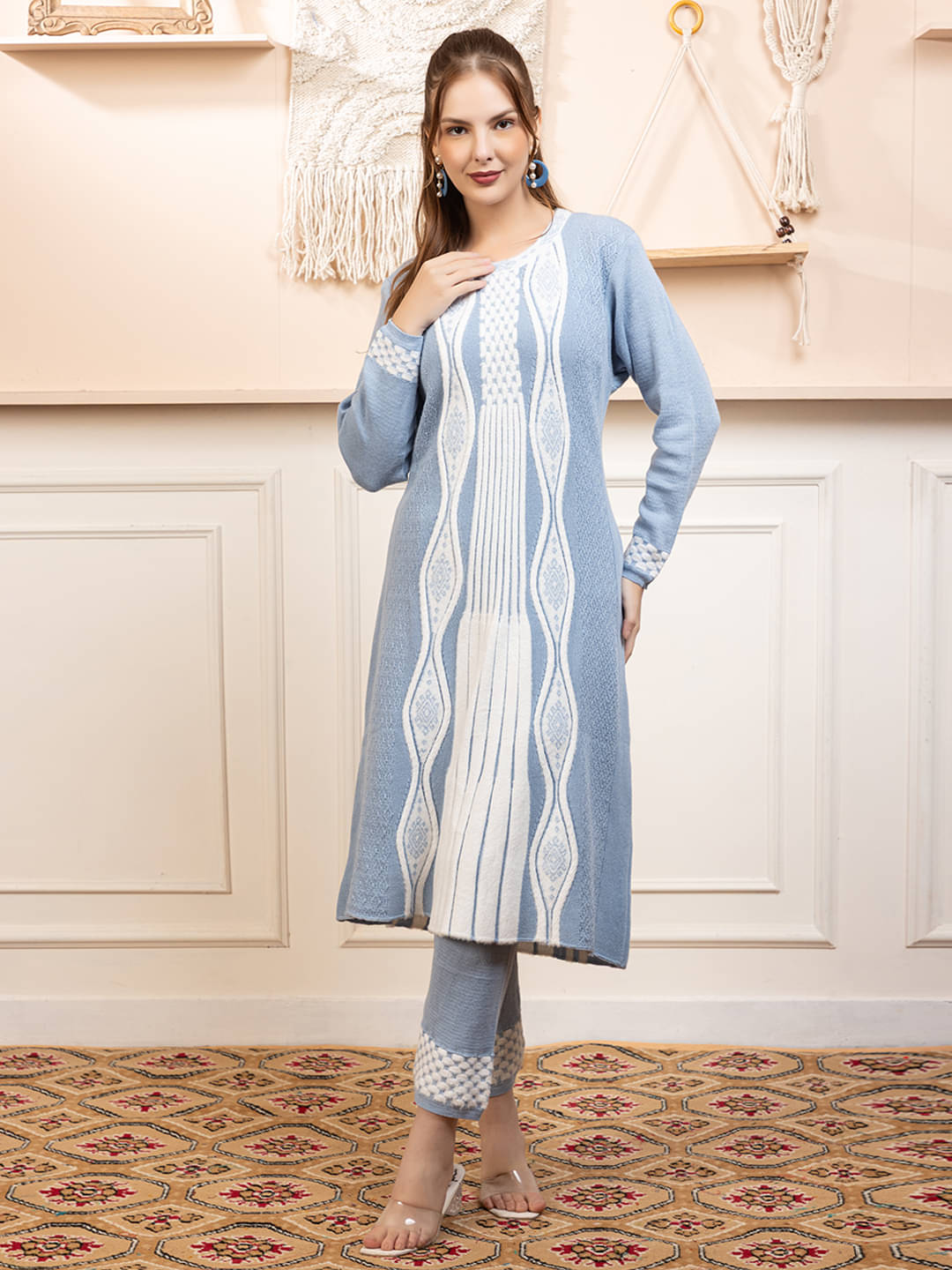 tysort Women Woollen Printed Anarkali Kurti With Pants ( Blue )     			tysort Women Woollen Printed Anarkali Kurti With Pants ( Blue )