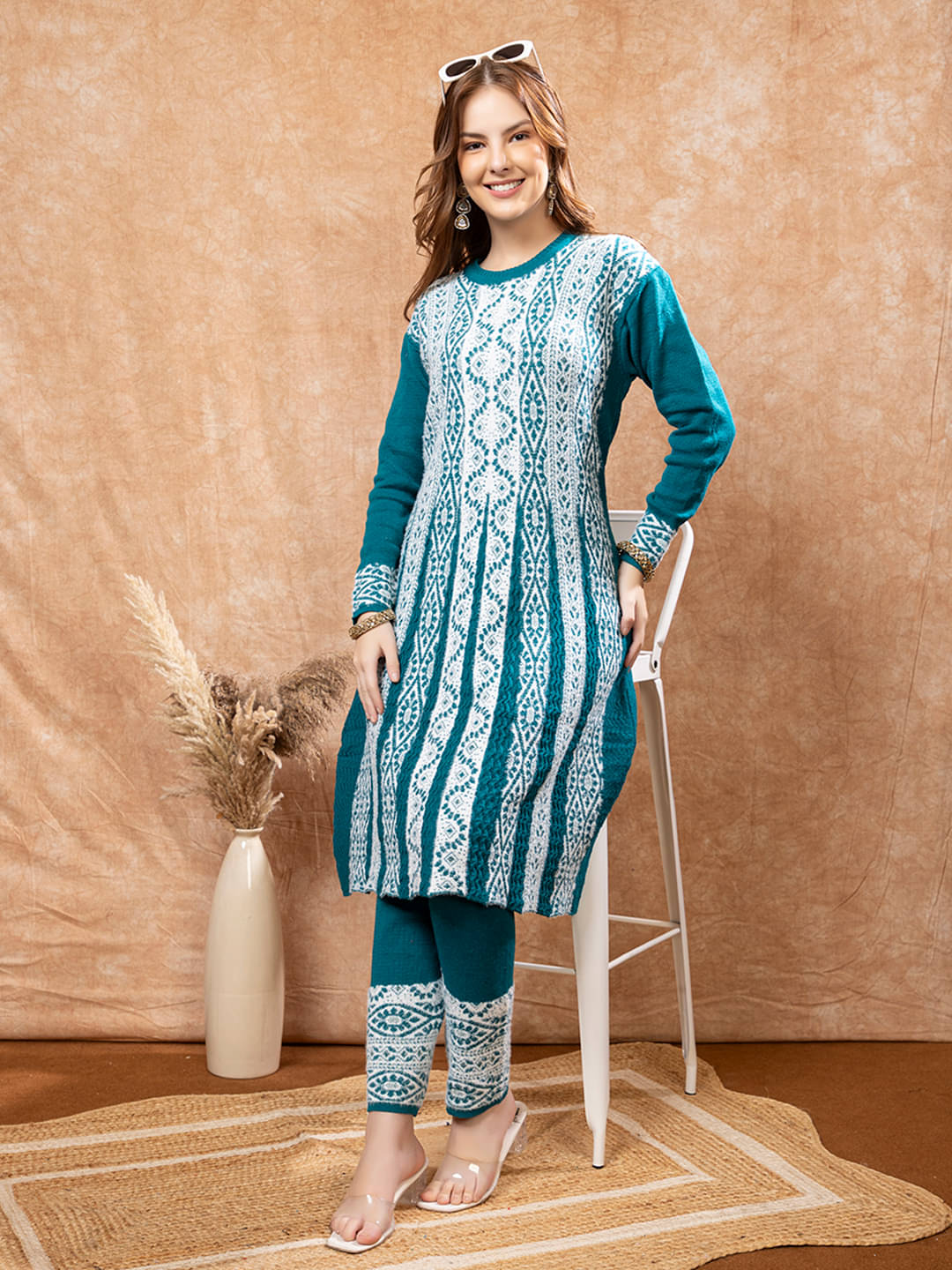 tysort Women Woollen Printed Anarkali Kurti With Pants ( Sea Green )     			tysort Women Woollen Printed Anarkali Kurti With Pants ( Sea Green )