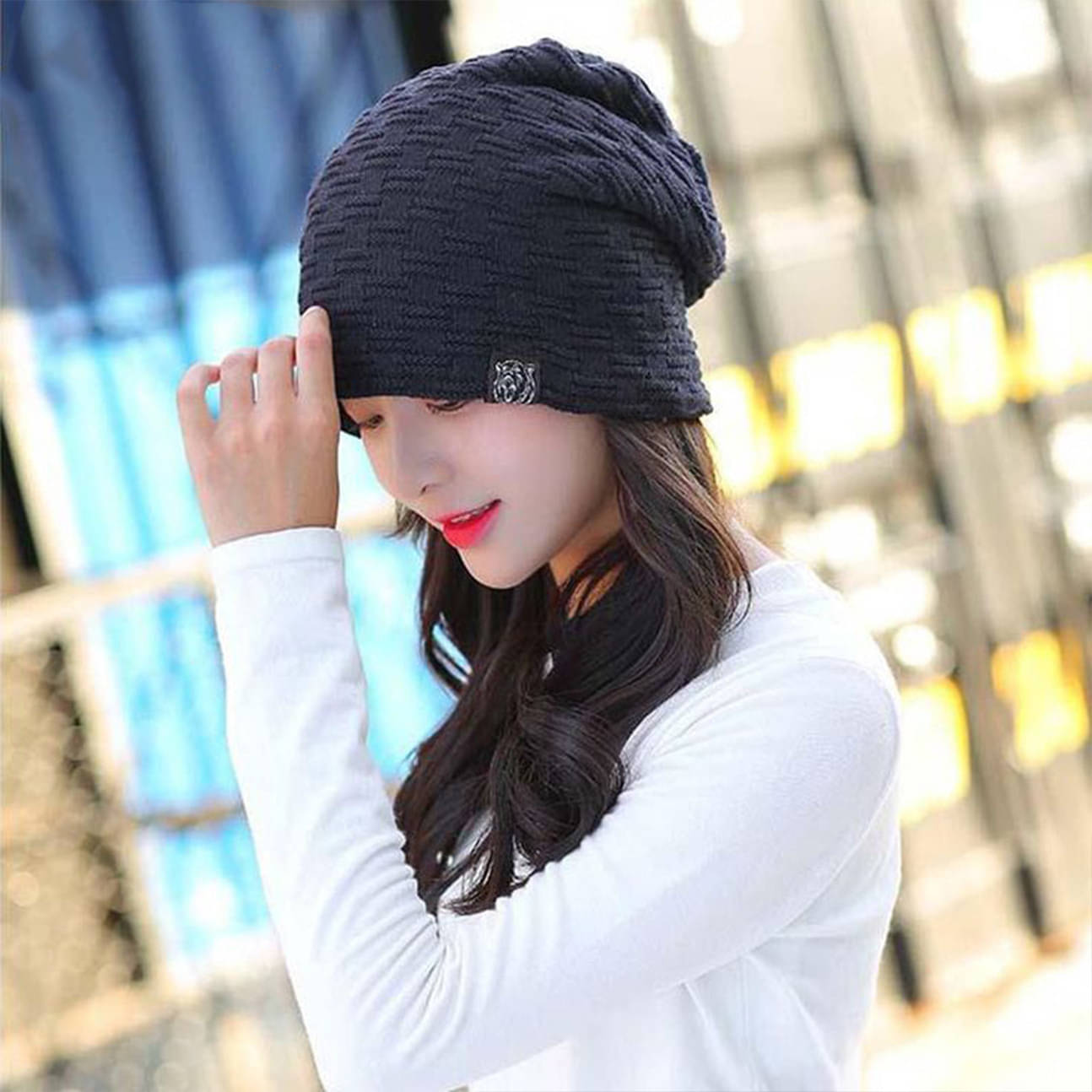    			Babji Blue Woollen Women's Cap ( Pack of 1 )