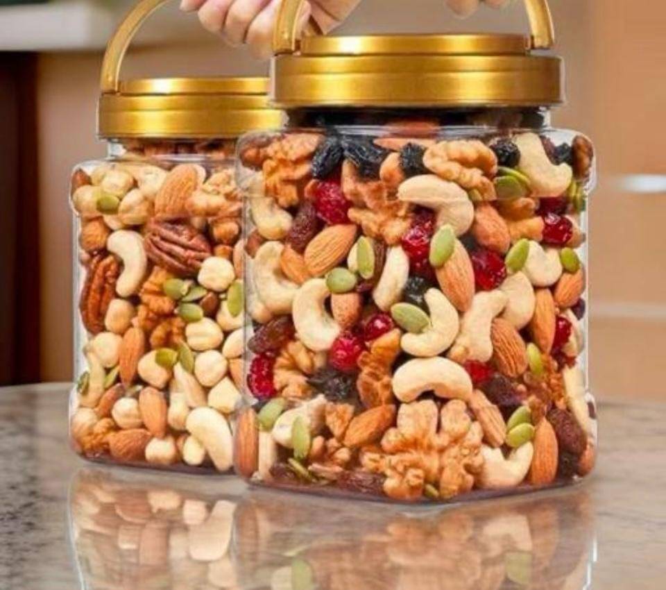     			GROCERY VILLA Mixed Fruits 1 kg
