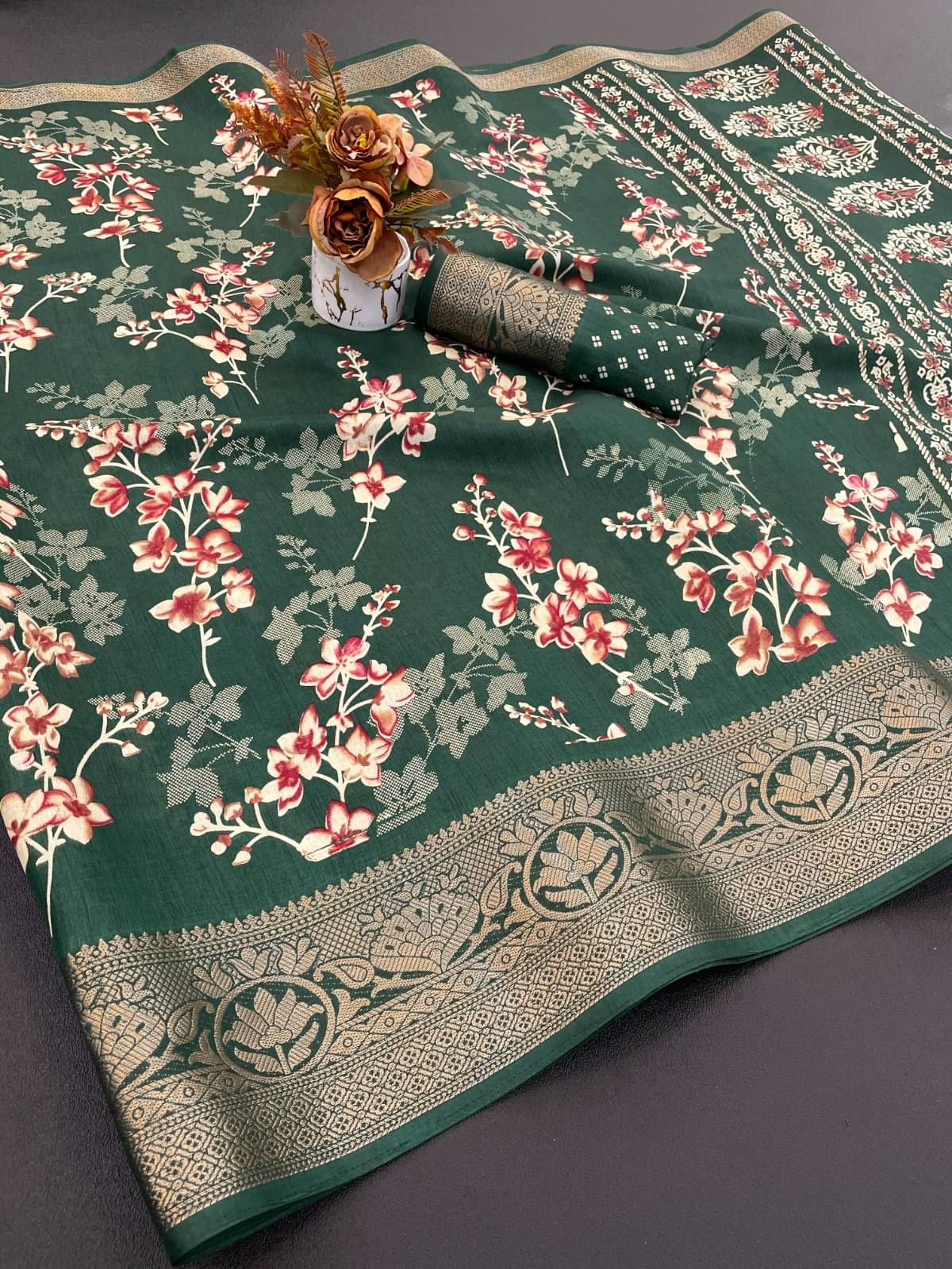     			INDIAN SILKS Viscose Printed Regular Saree With Unstitched Blouse Piece ( Green )