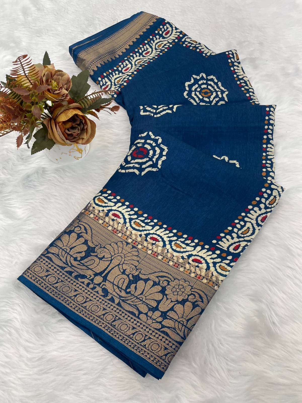     			INDIAN SILKS Viscose Woven Regular Saree With Unstitched Blouse Piece ( Blue )