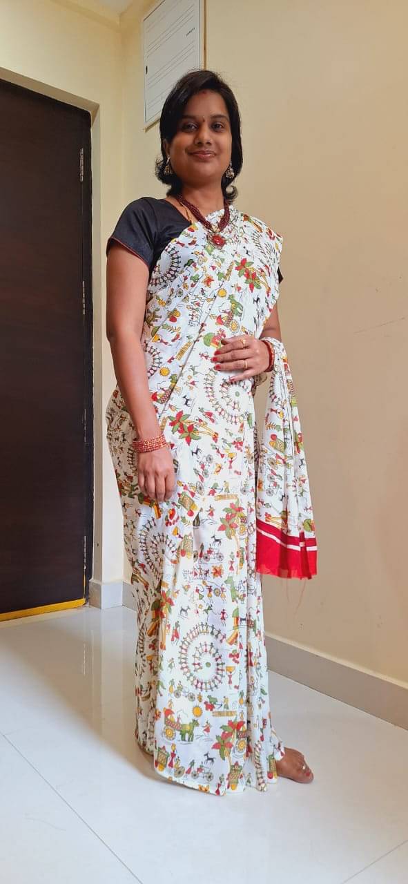 Kashvi Sarees Georgette Printed Ilkal Saree With Unstitched Blouse Piece ( WHITE ) Kashvi Sarees Georgette Printed Ilkal Saree With Unstitched Blouse Piece ( WHITE )