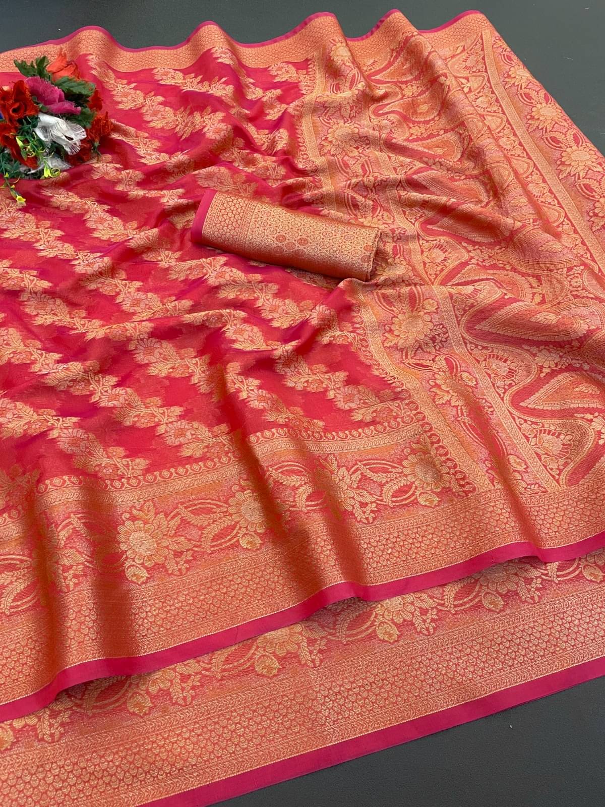     			THE PRIVATE LABLE Organza Printed Regular Saree With Unstitched Blouse Piece ( Red )