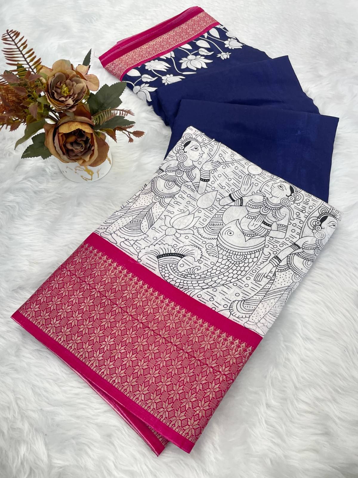     			THE PRIVATE LABLE Viscose Printed Regular Saree With Unstitched Blouse Piece ( Navy Blue )