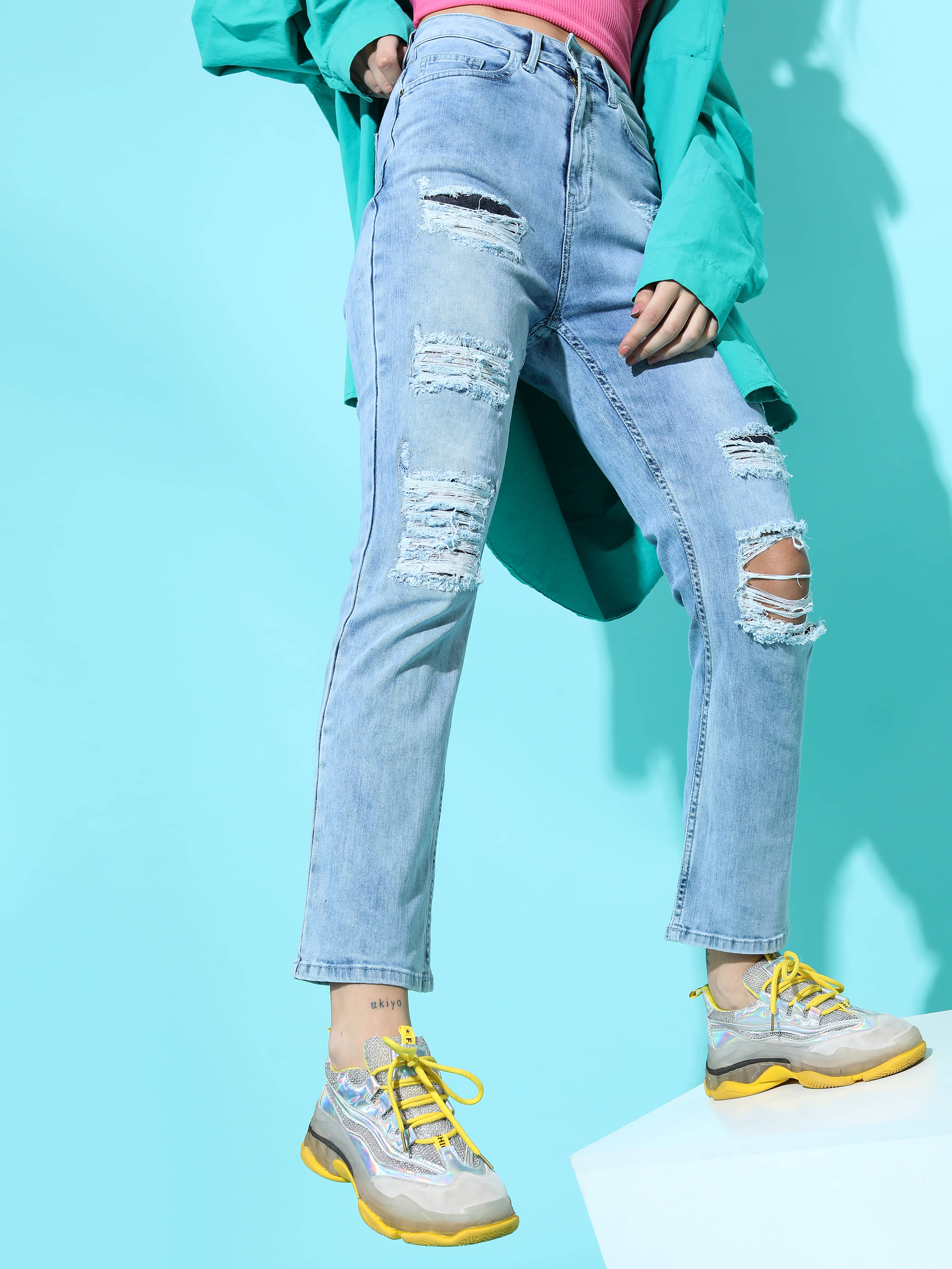     			Tokyo Talkies Women's Slim Fit Mid-Rise Jeans ( Light Blue )