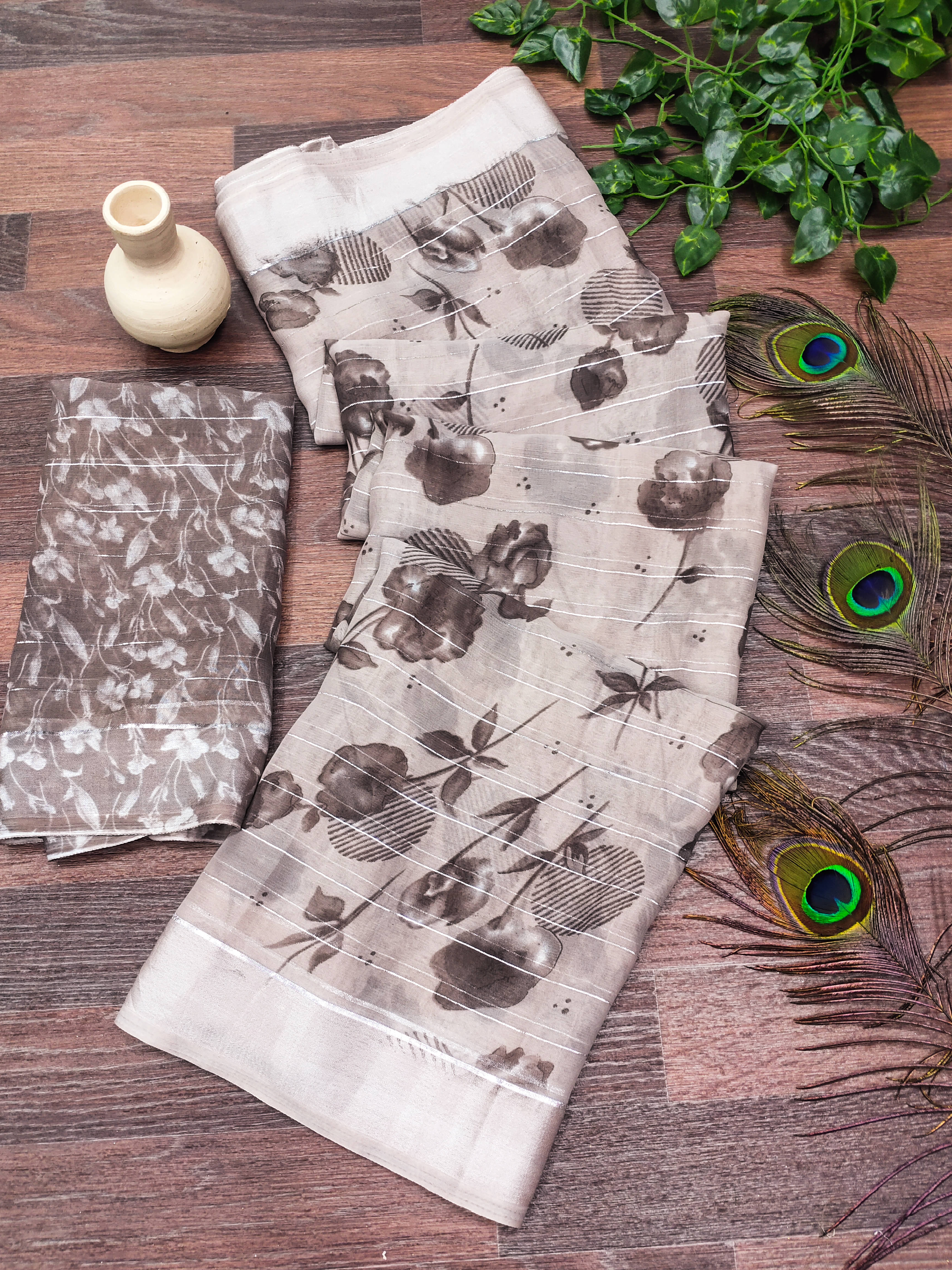     			ANAND SAREES Georgette Printed Kasavu Saree With Unstitched Blouse Piece ( Cream )