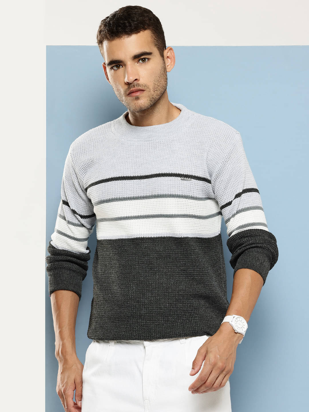     			Aarika Woollen Round Neck Men's Full Sleeves Pullover Sweater - Grey ( Pack of 1 )