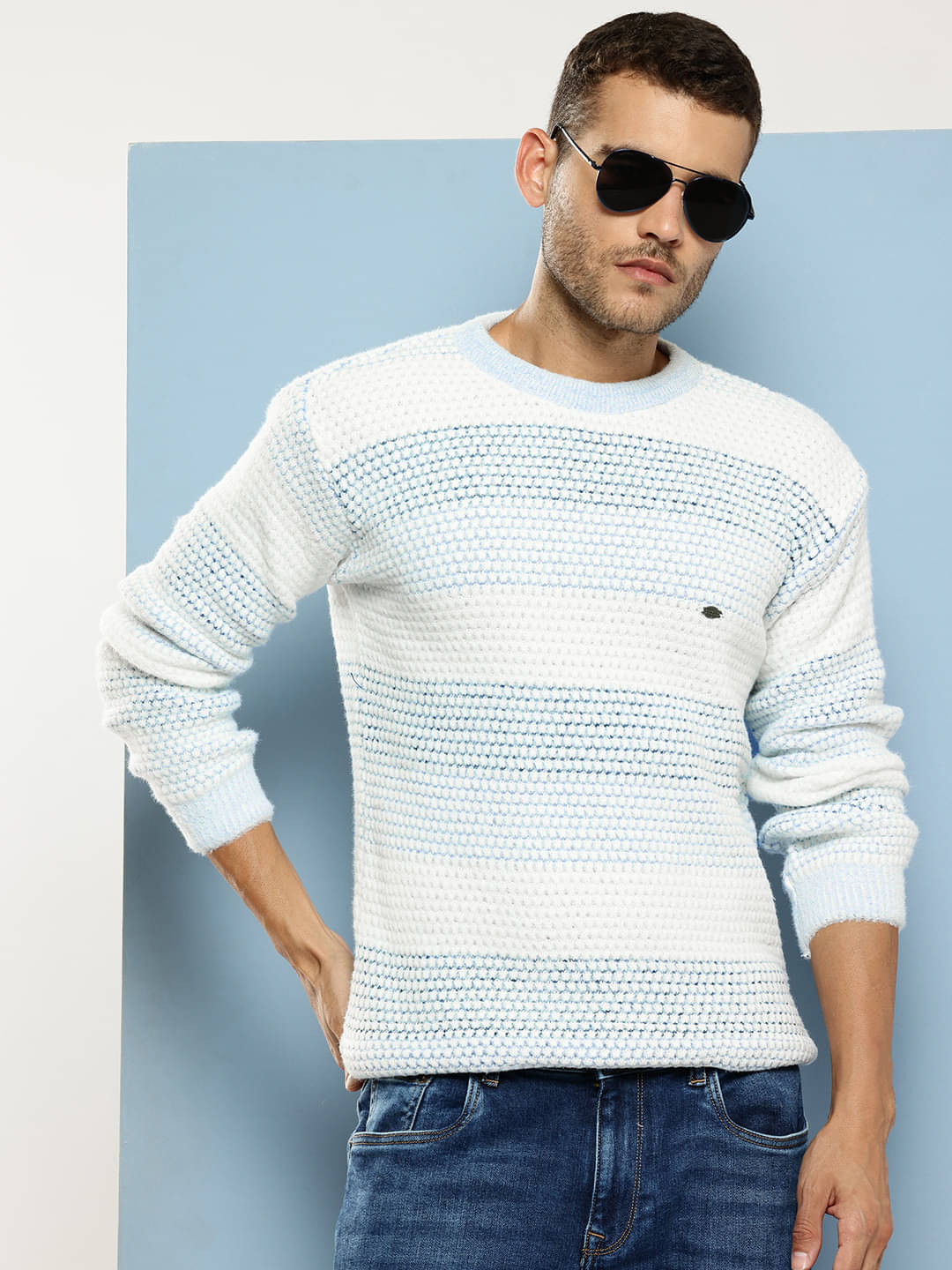 Aarika Woollen Round Neck Men's Full Sleeves Pullover Sweater - Blue ( Pack of 1 ) Aarika Woollen Round Neck Men's Full Sleeves Pullover Sweater - Blue ( Pack of 1 )