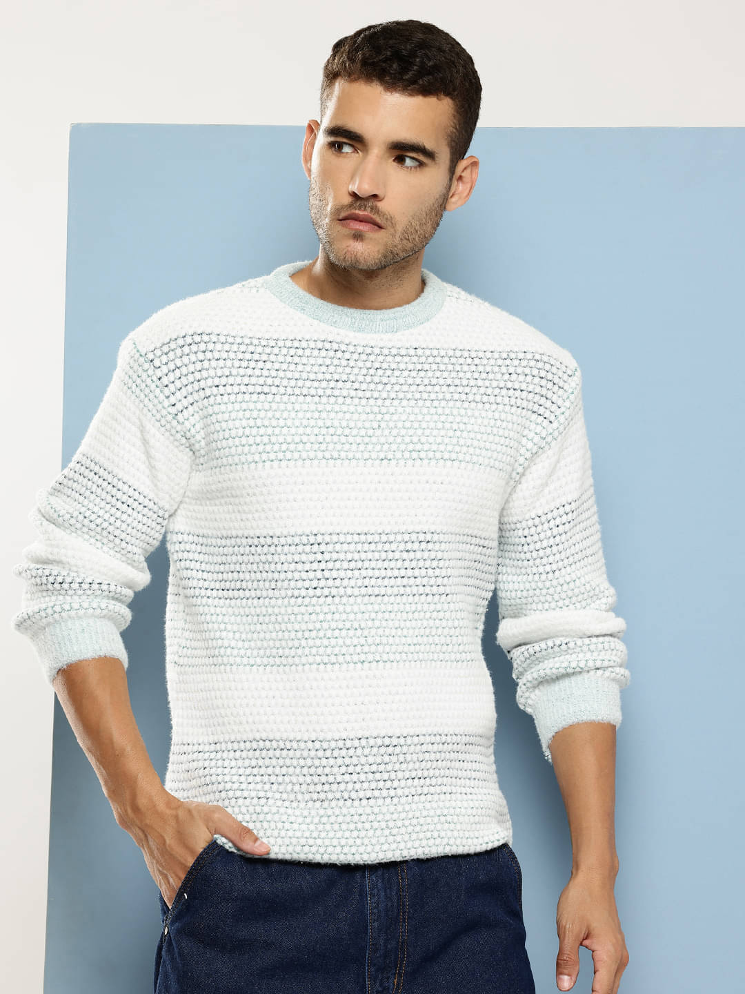 Aarika Woollen Round Neck Men's Full Sleeves Pullover Sweater - Blue ( Pack of 1 )     			Aarika Woollen Round Neck Men's Full Sleeves Pullover Sweater - Blue ( Pack of 1 )