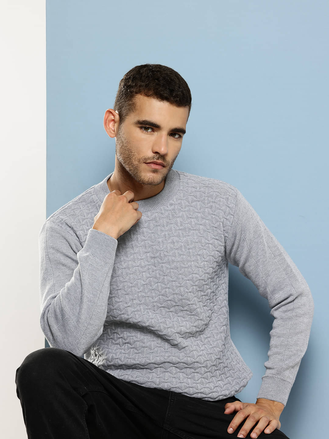     			Aarika Woollen Round Neck Men's Full Sleeves Pullover Sweater - Grey ( Pack of 1 )