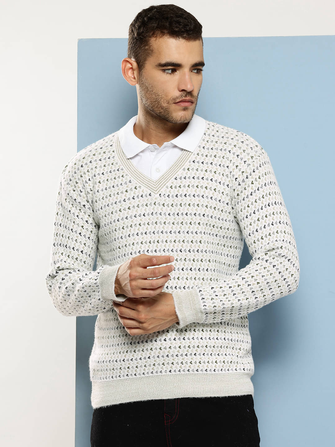     			Aarika Woollen V-Neck Men's Full Sleeves Pullover Sweater - Green ( Pack of 1 )