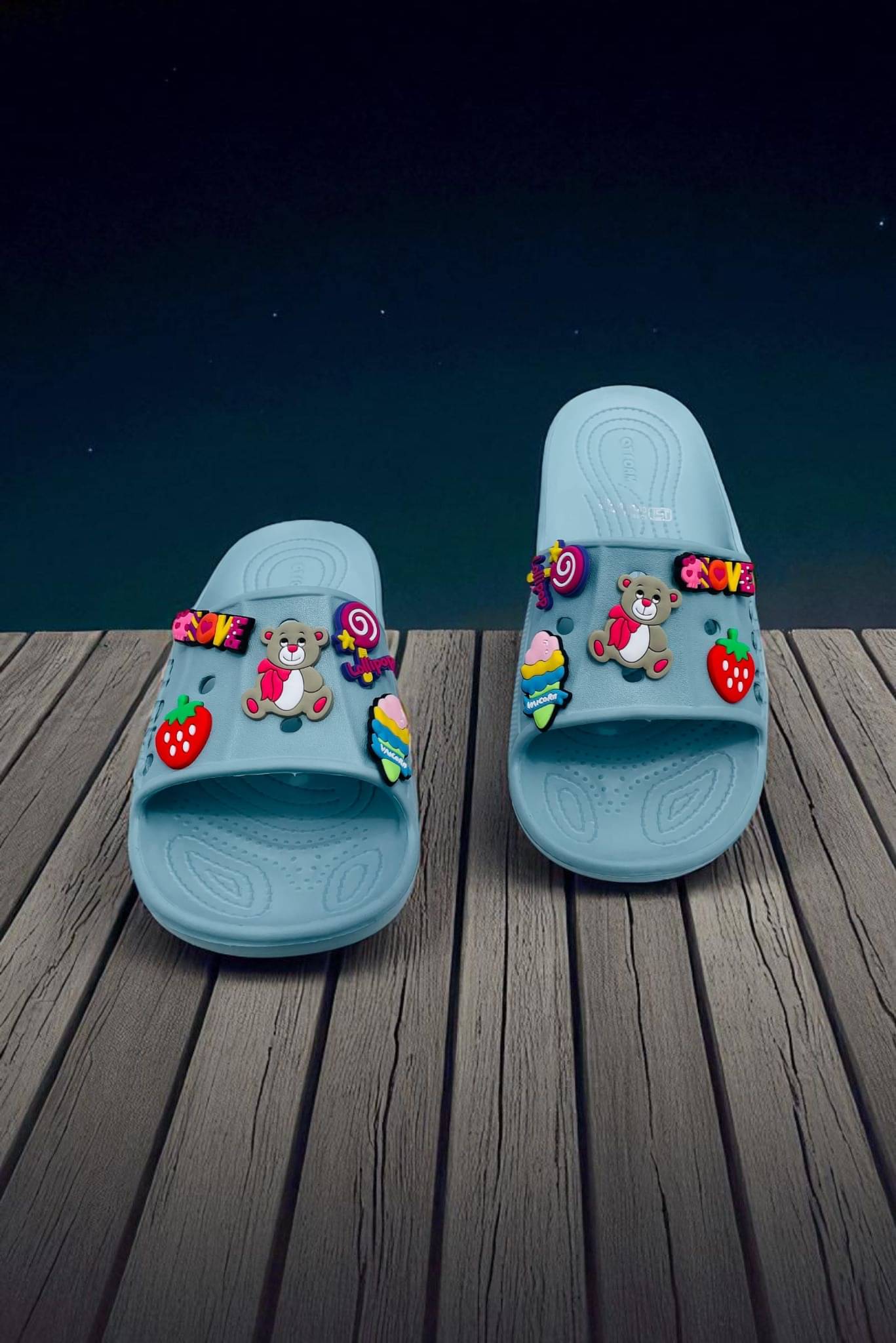     			Fabbmate Blue Women's Slipper