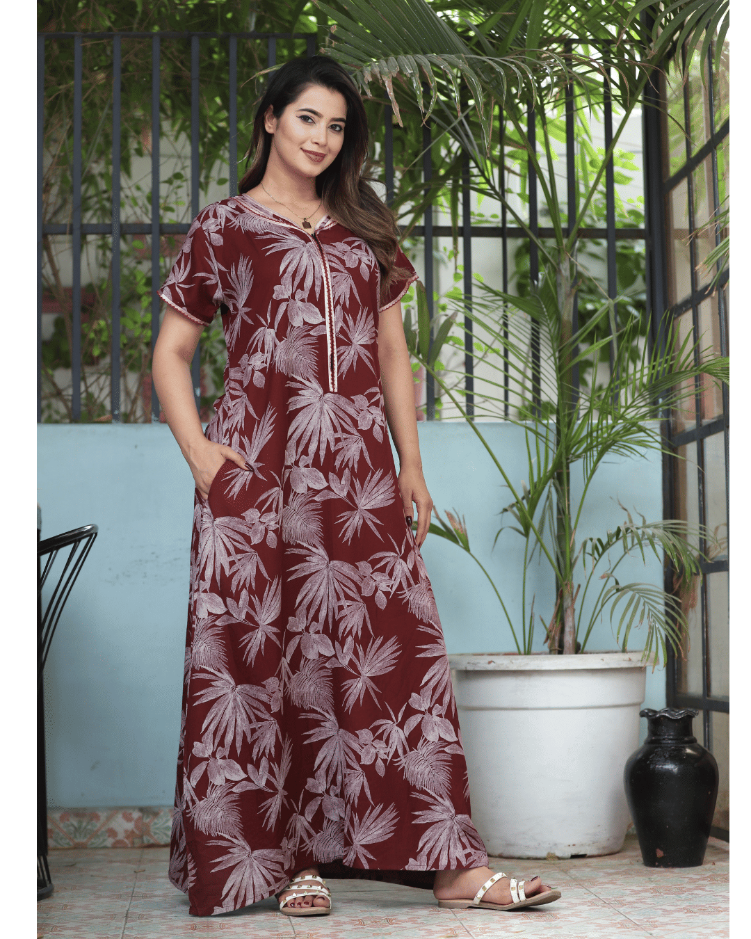     			G4Girl Rayon Printed Women Regular Nighty ( Maroon )