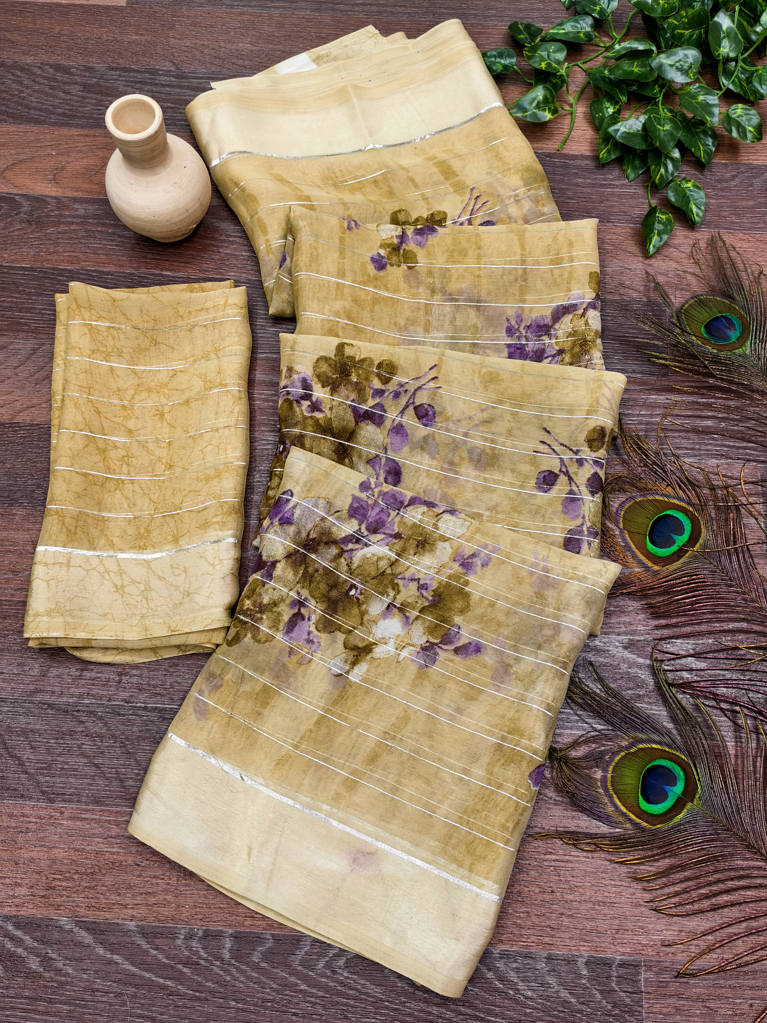     			Kashvi Sarees Georgette Printed Kasavu Saree With Unstitched Blouse Piece ( BROWN )